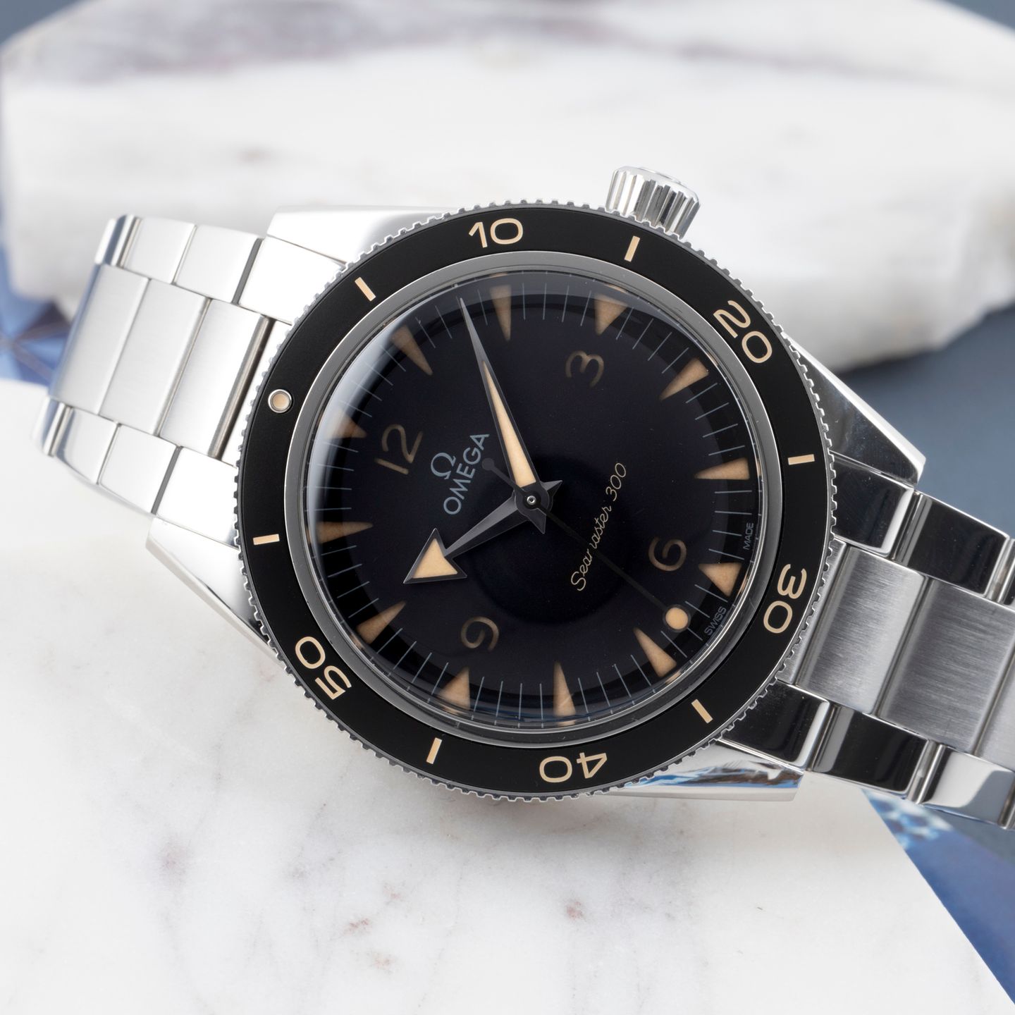 Omega Seamaster 300 234.30.41.21.01.001 - (2/8)