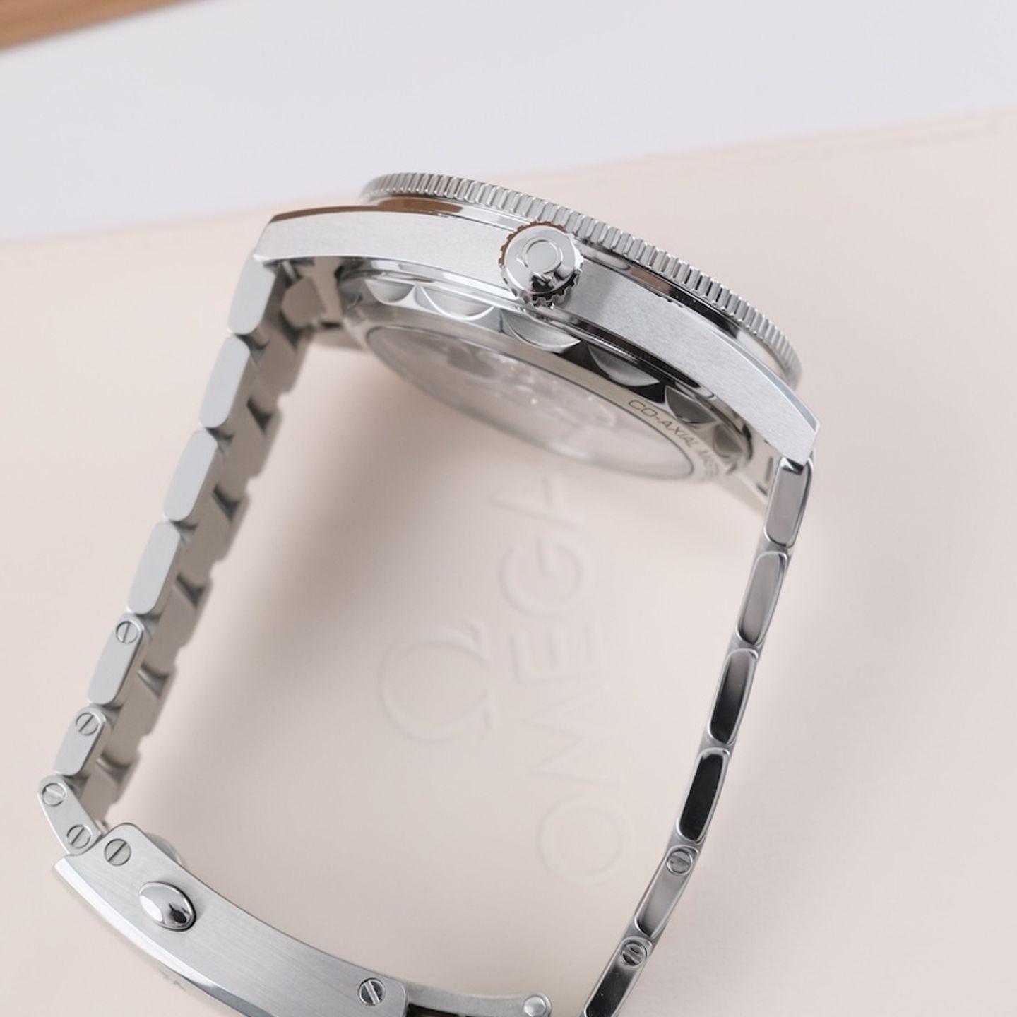 Omega Seamaster 300 234.30.41.21.03.001 (2022) - Blauw wijzerplaat 41mm Staal (2/8)