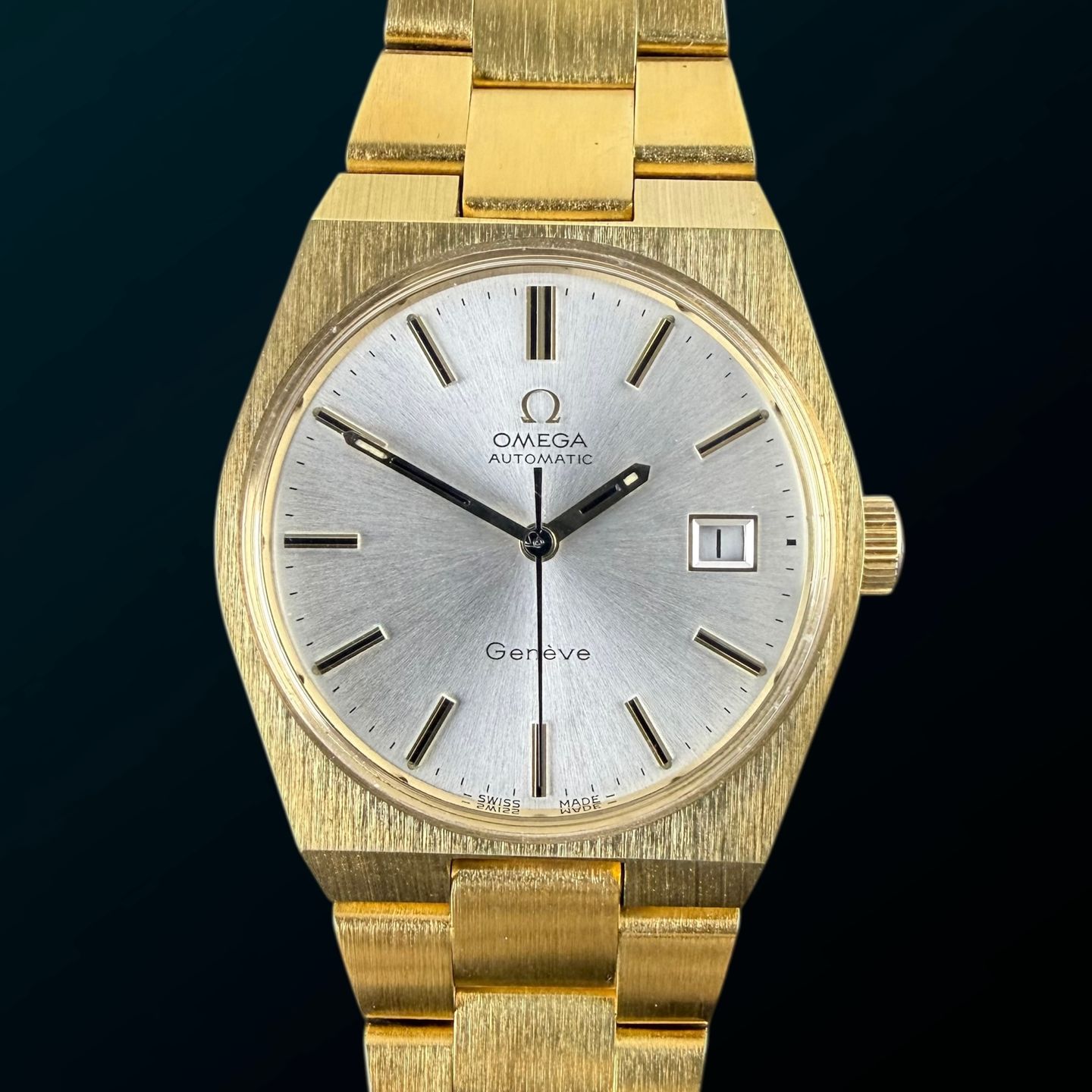 Omega Genève 166.099 (1971) - White dial 35 mm Gold/Steel case (1/8)