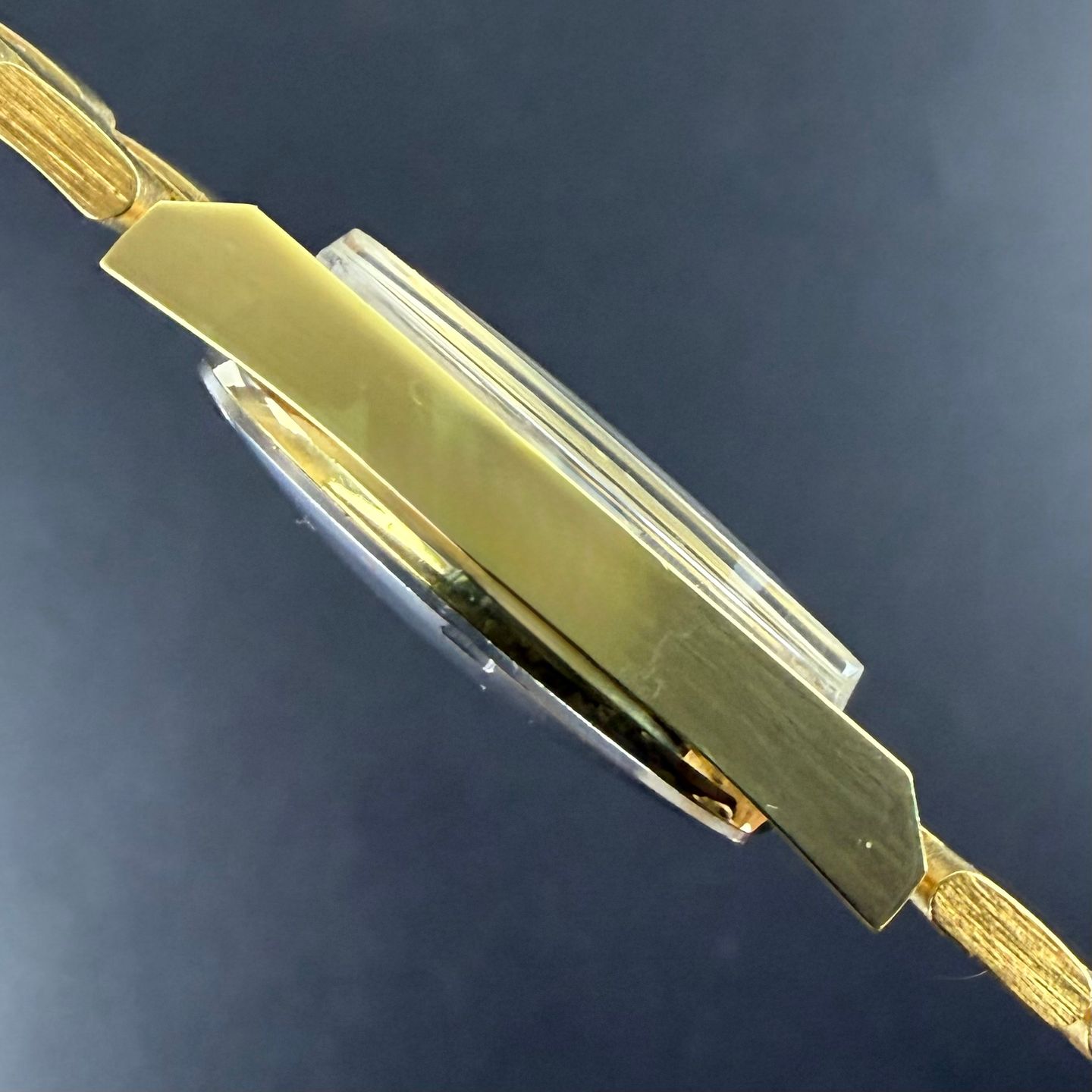 Omega Genève 166.099 (1971) - White dial 35 mm Gold/Steel case (6/8)