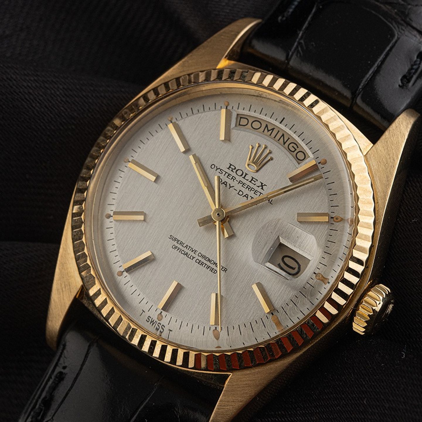 Rolex Day-Date 1803 (1977) - 36mm Geelgoud (3/8)