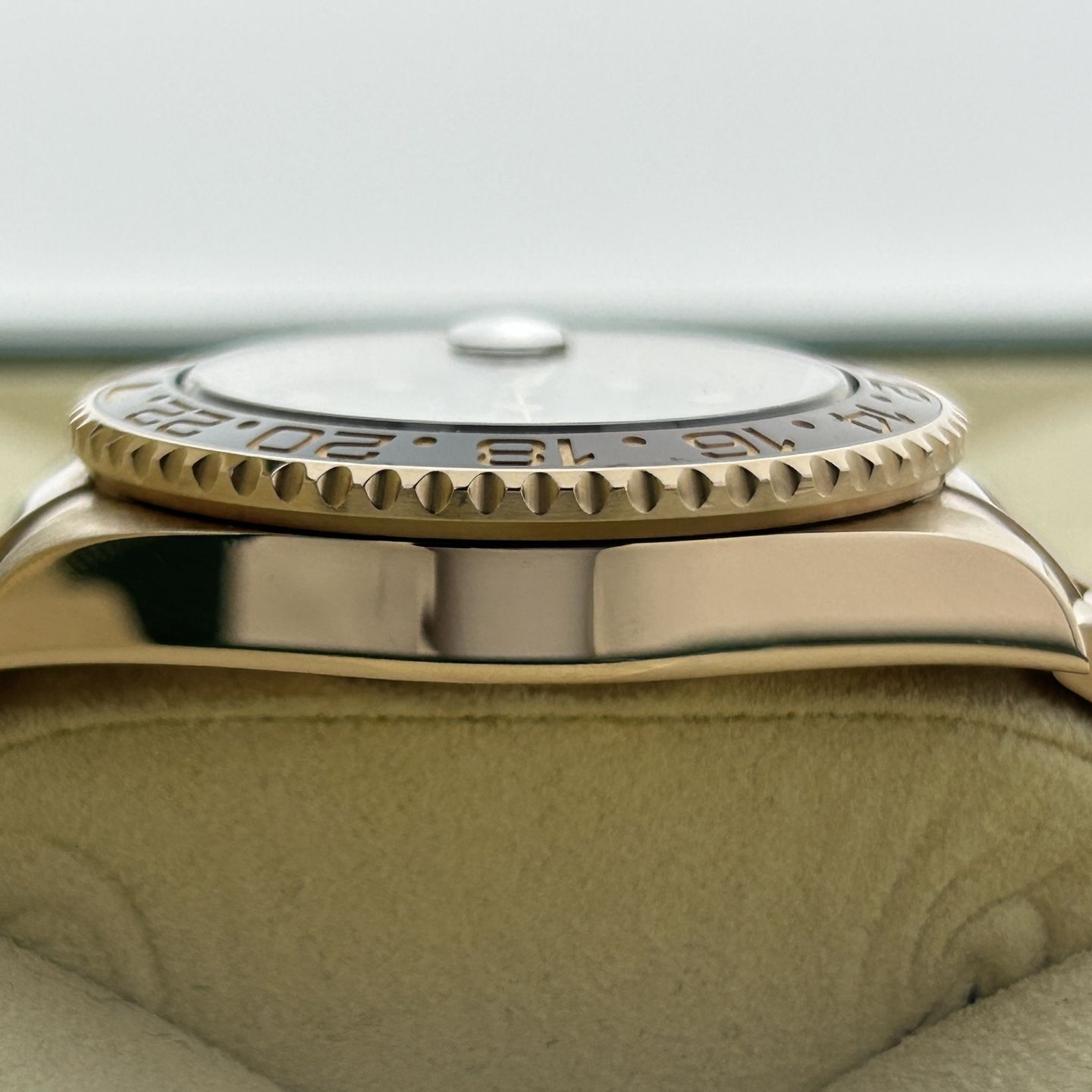 Rolex GMT-Master II 126715CHNR - (4/8)