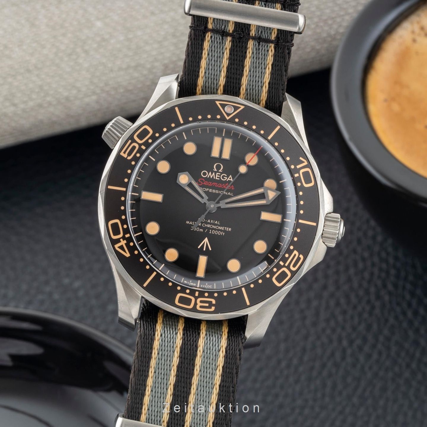Omega Seamaster Diver 300 M 210.92.42.20.01.001 - (1/8)