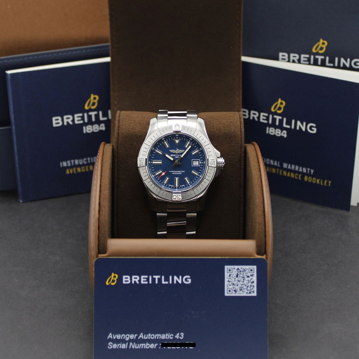 Breitling Avenger A17318 (2021) - 43mm Staal (3/8)