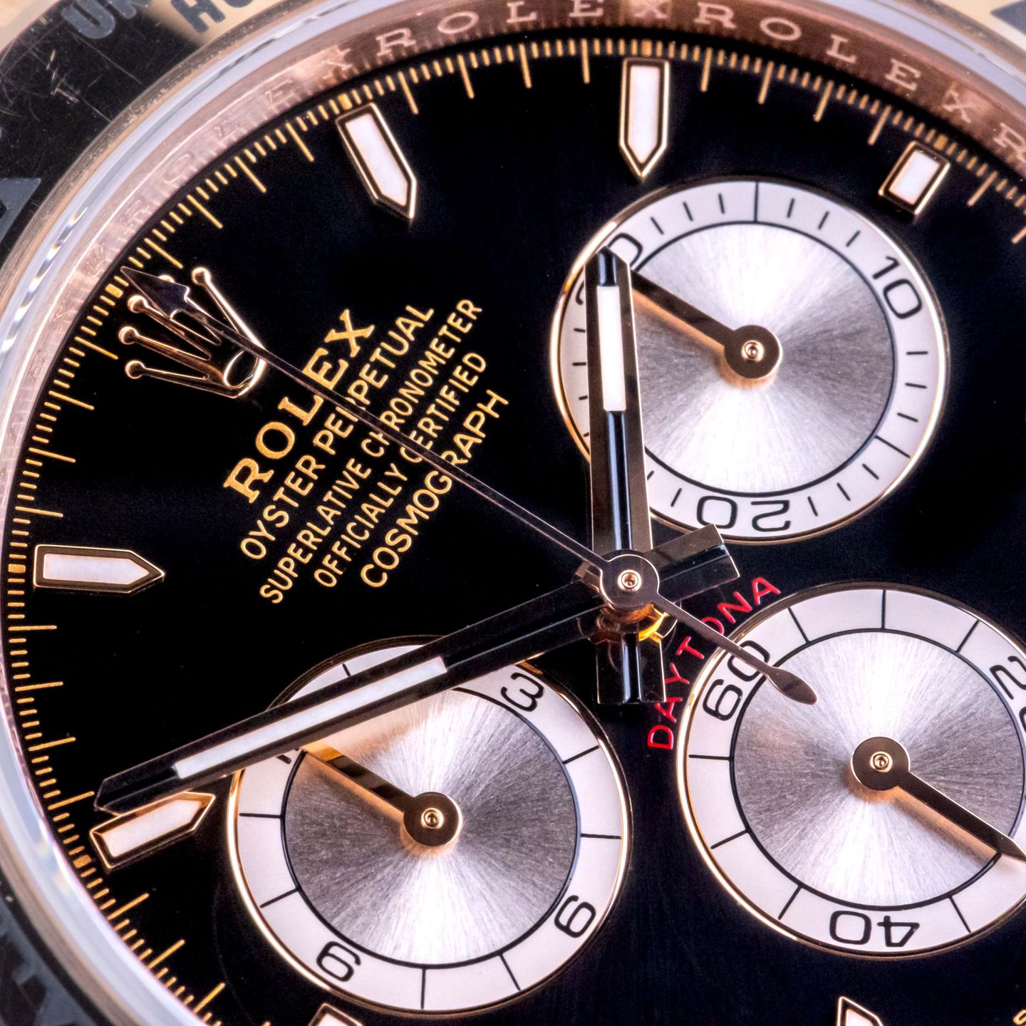 Rolex Daytona 126505 - (2/8)