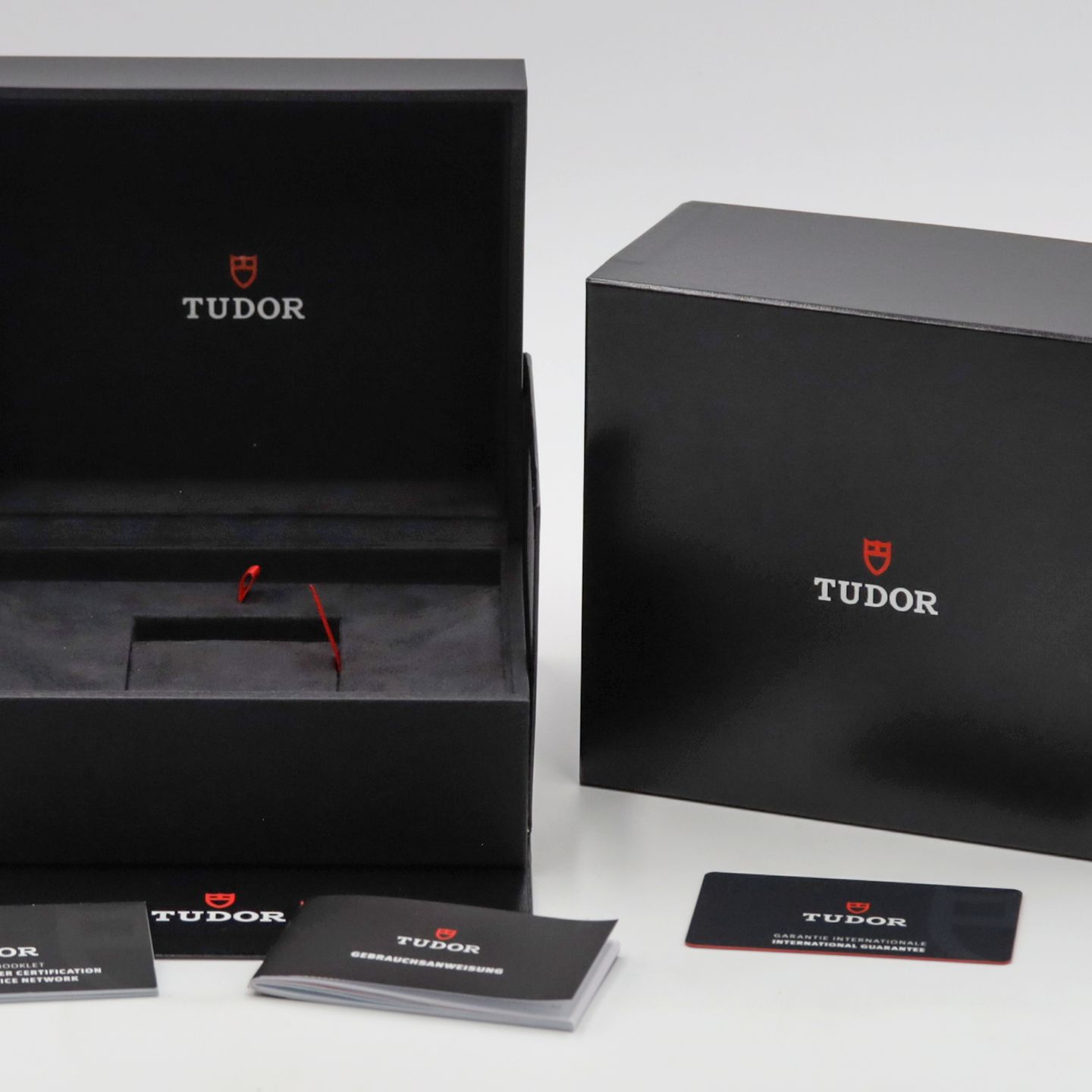 Tudor Black Bay GMT 79830RB - (8/8)