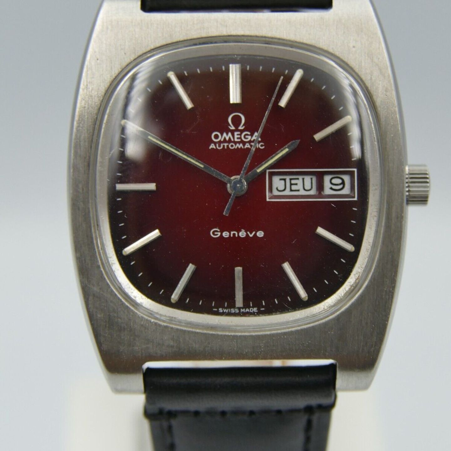 Omega Genève 166.0188 (Onbekend (willekeurig serienummer)) - Rood wijzerplaat 36mm Onbekend (12/16)