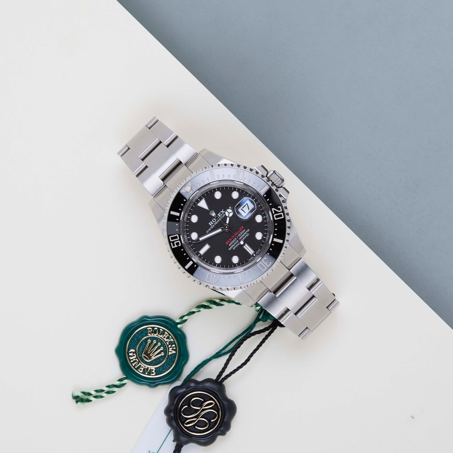 Rolex Sea-Dweller 126600 - (2/8)
