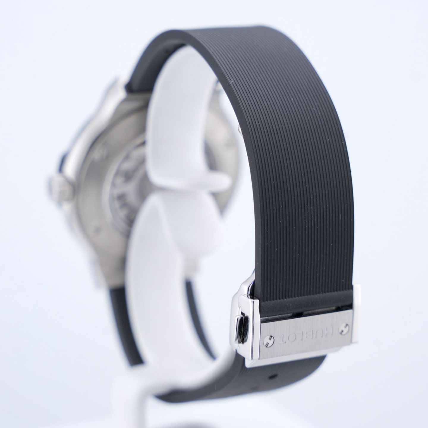Hublot Classic Fusion 565.NX.1171.LR (Unknown (random serial)) - Black dial 38 mm Titanium case (4/8)