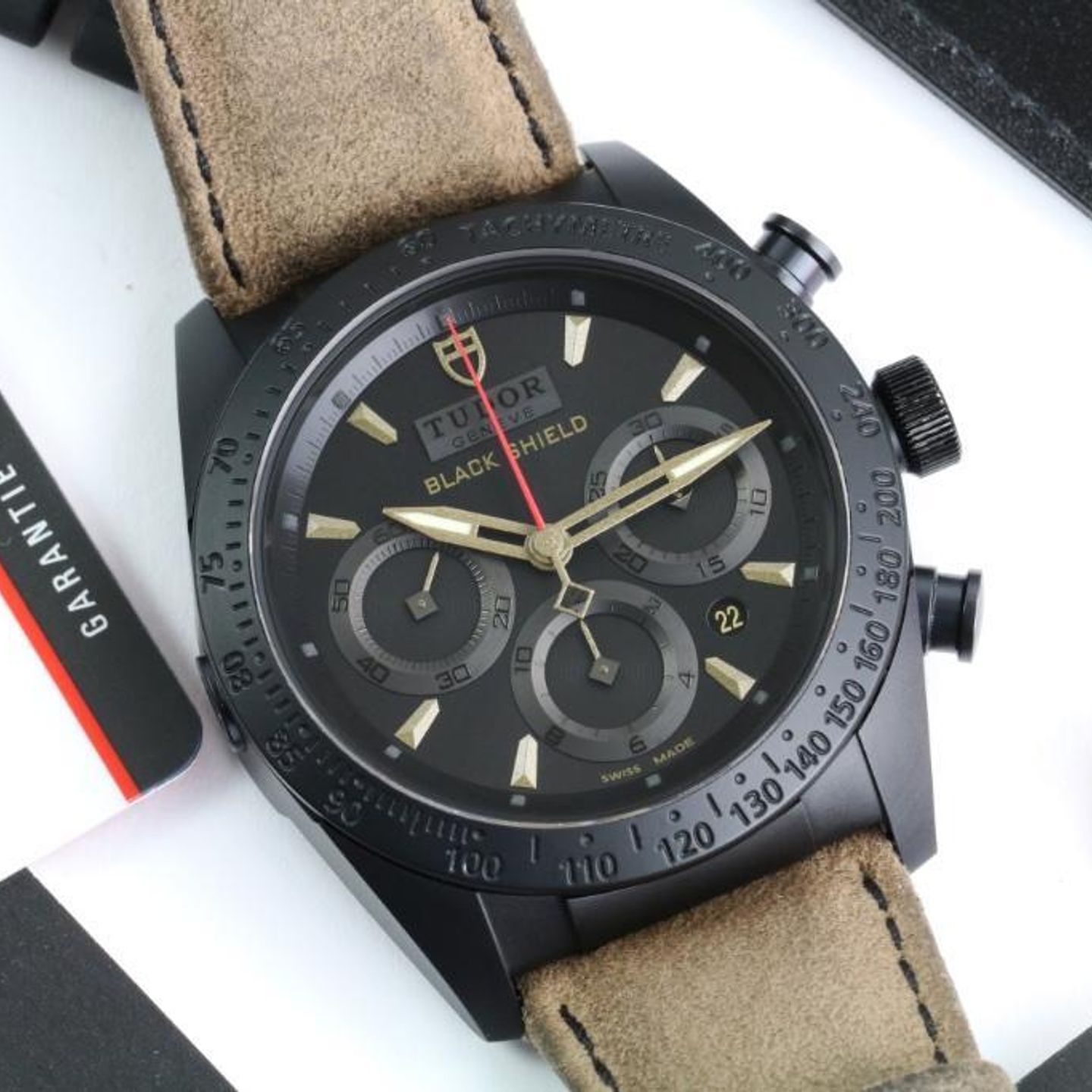 Tudor Fastrider Black Shield 42000CN (2019) - Black dial 42 mm Steel case (3/8)