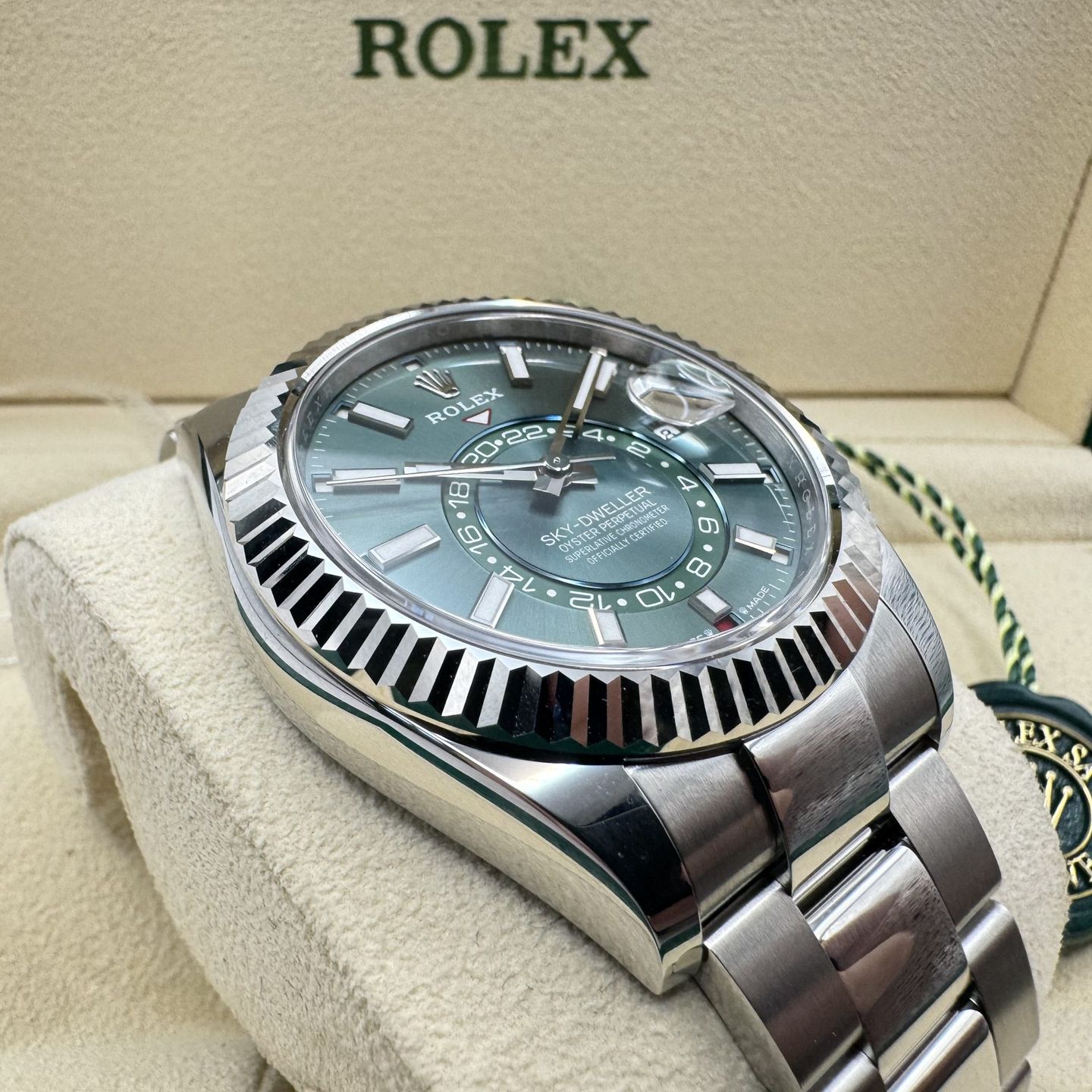 Rolex Sky-Dweller 336934 - (5/8)