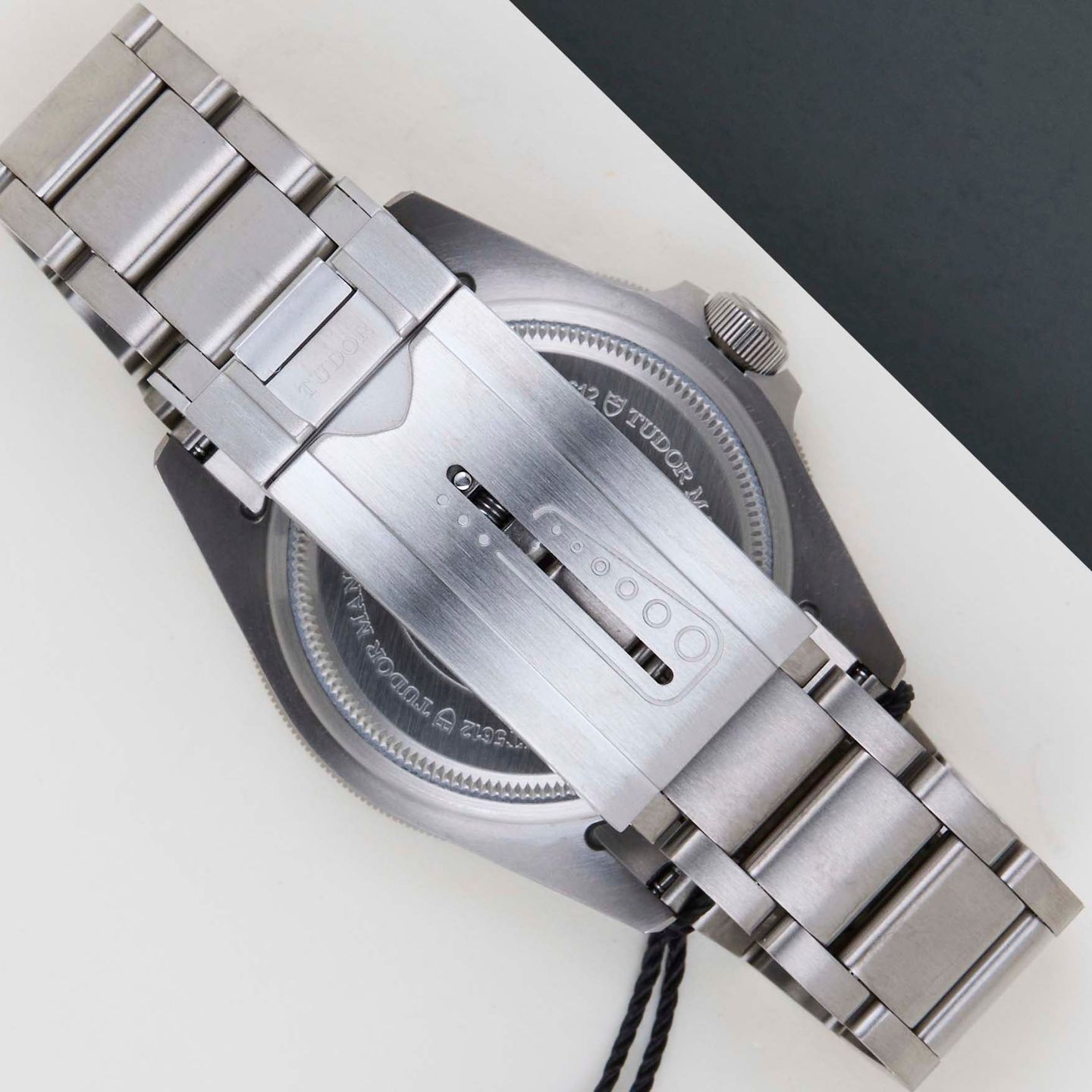 Tudor Pelagos 25600TN (2021) - Black dial 42 mm Titanium case (6/8)