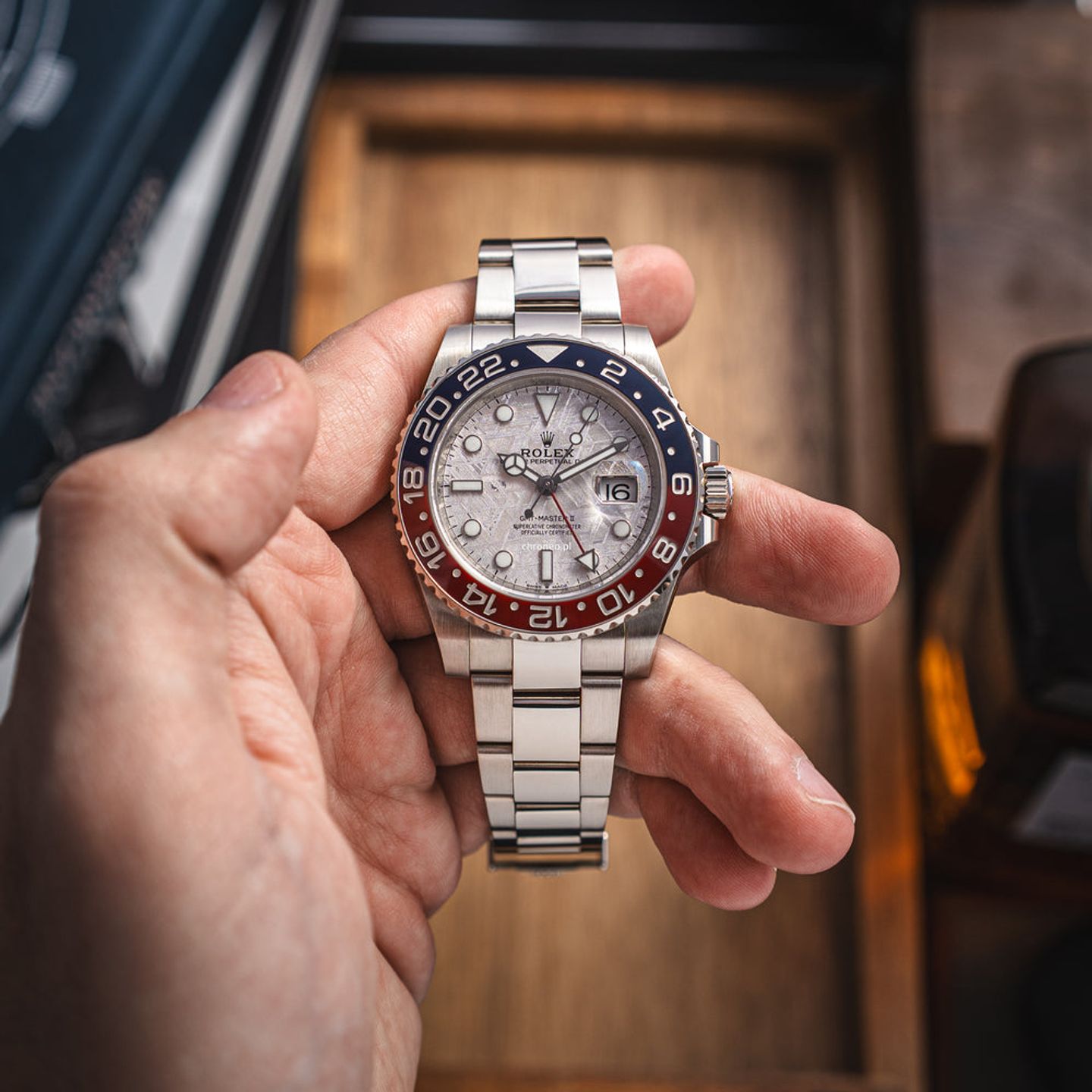 Rolex GMT-Master II 126719BLRO (2020) - Silver dial 40 mm White Gold case (4/8)