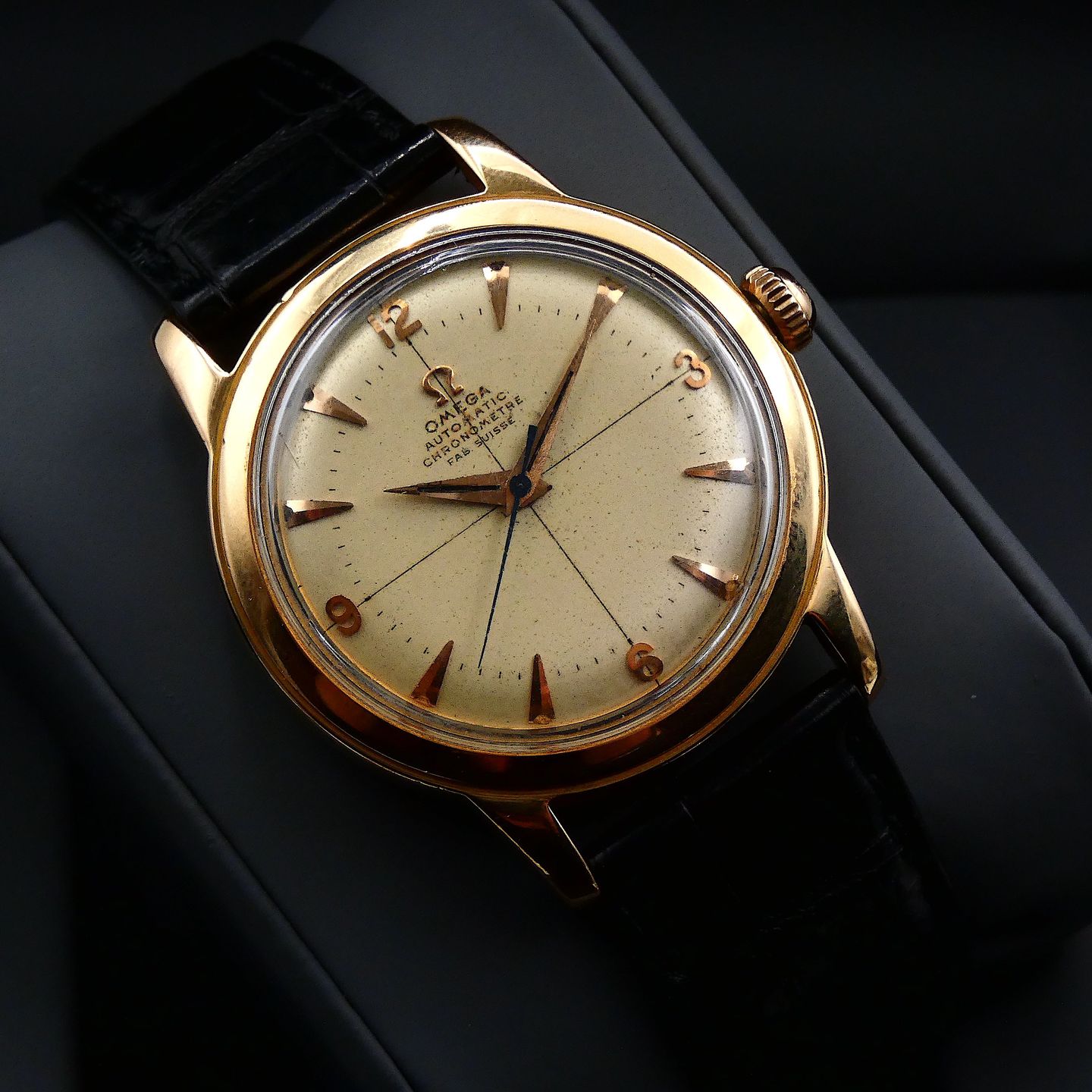 Omega Vintage Unknown (1950) - Champagne dial Unknown Rose Gold case (3/4)