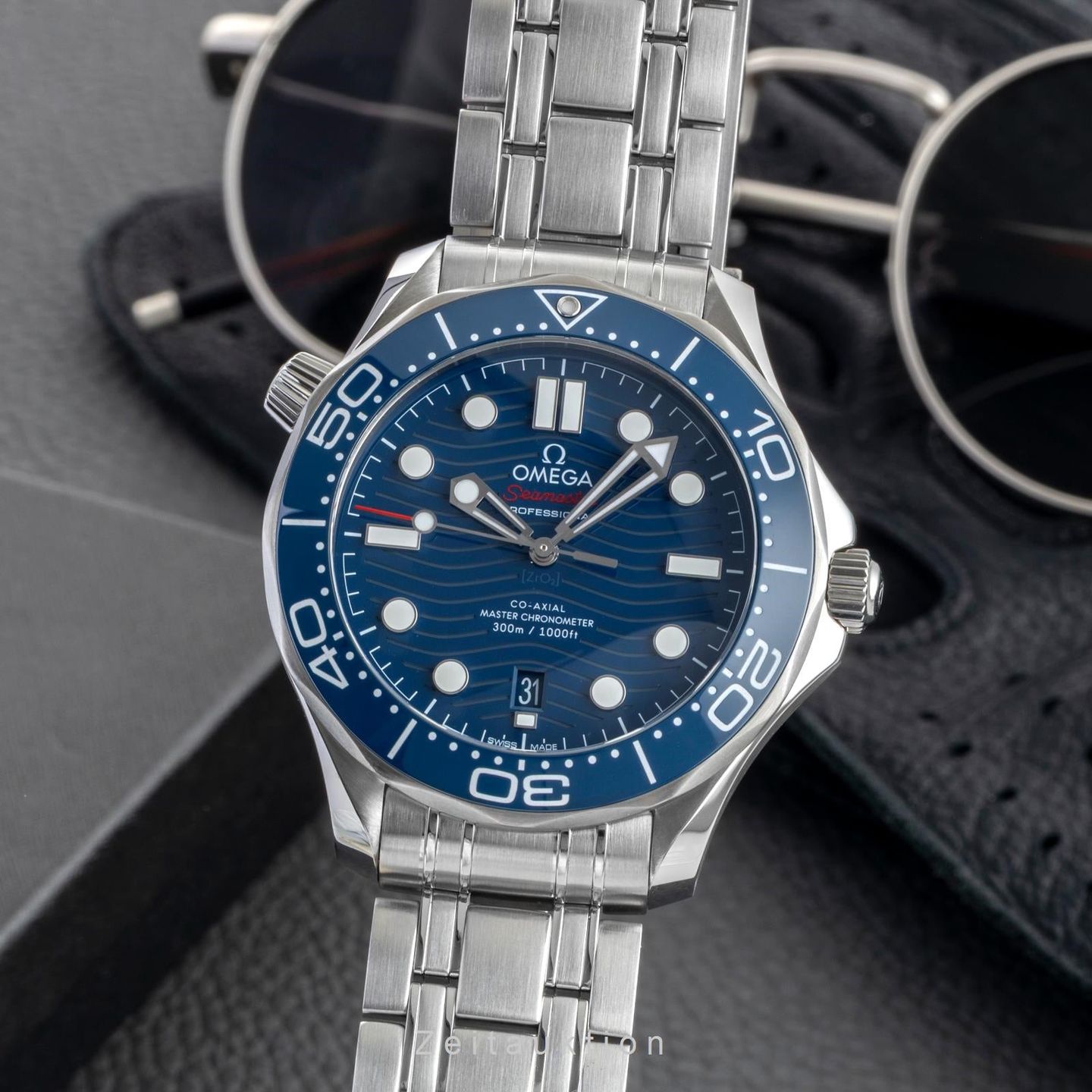 Omega Seamaster Diver 300 M 210.30.42.20.03.001 - (1/8)
