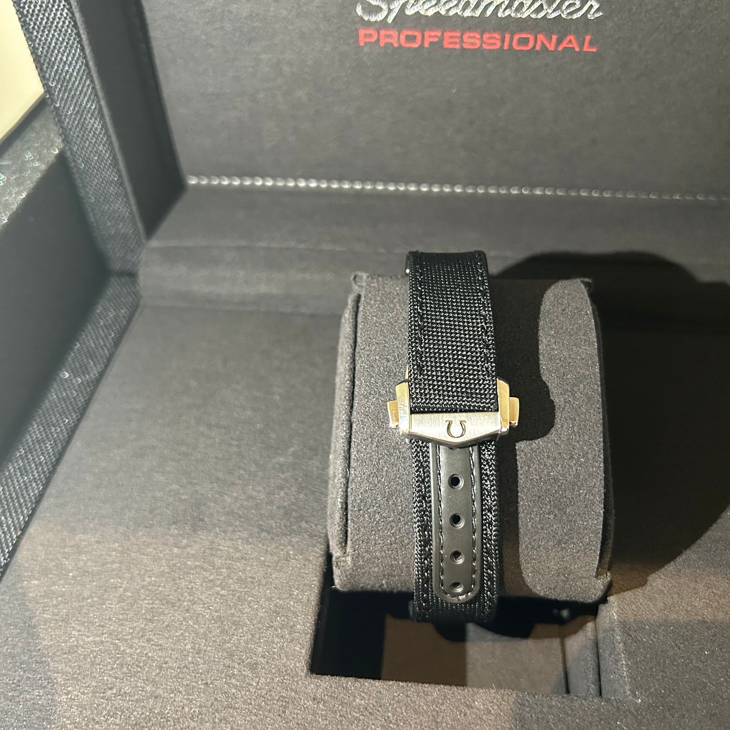Omega Speedmaster Professional Moonwatch 310.32.42.50.01.001 (2024) - Zwart wijzerplaat 42mm Staal (4/8)