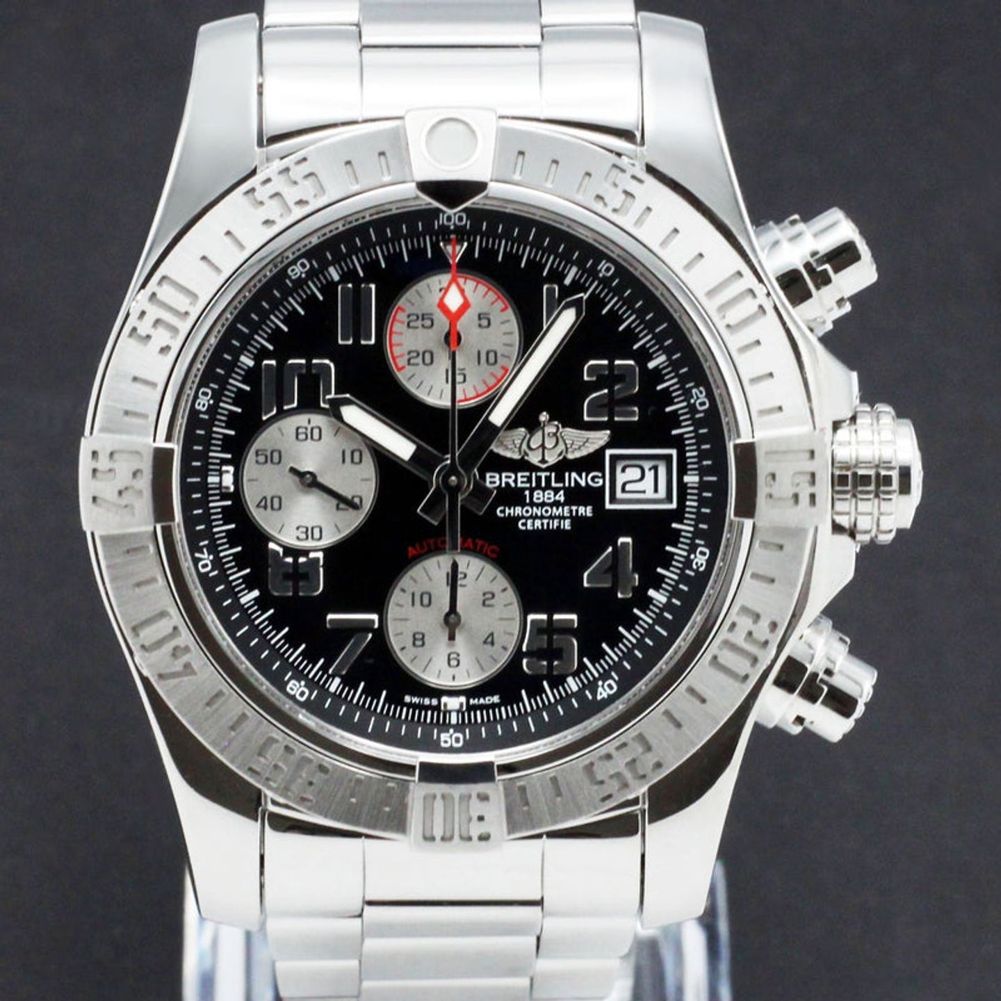 Breitling Avenger II A13381 (2014) - Black dial 43 mm Steel case (1/7)