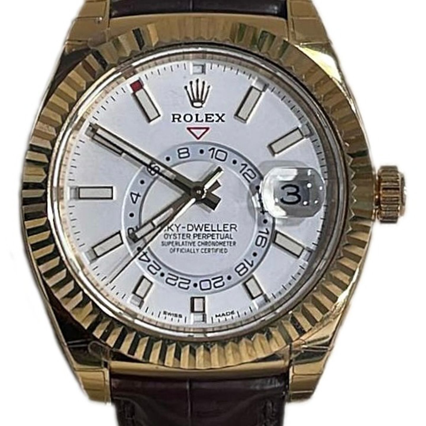 Rolex Sky-Dweller 326138 (2018) - Wit wijzerplaat 42mm Geelgoud (1/1)