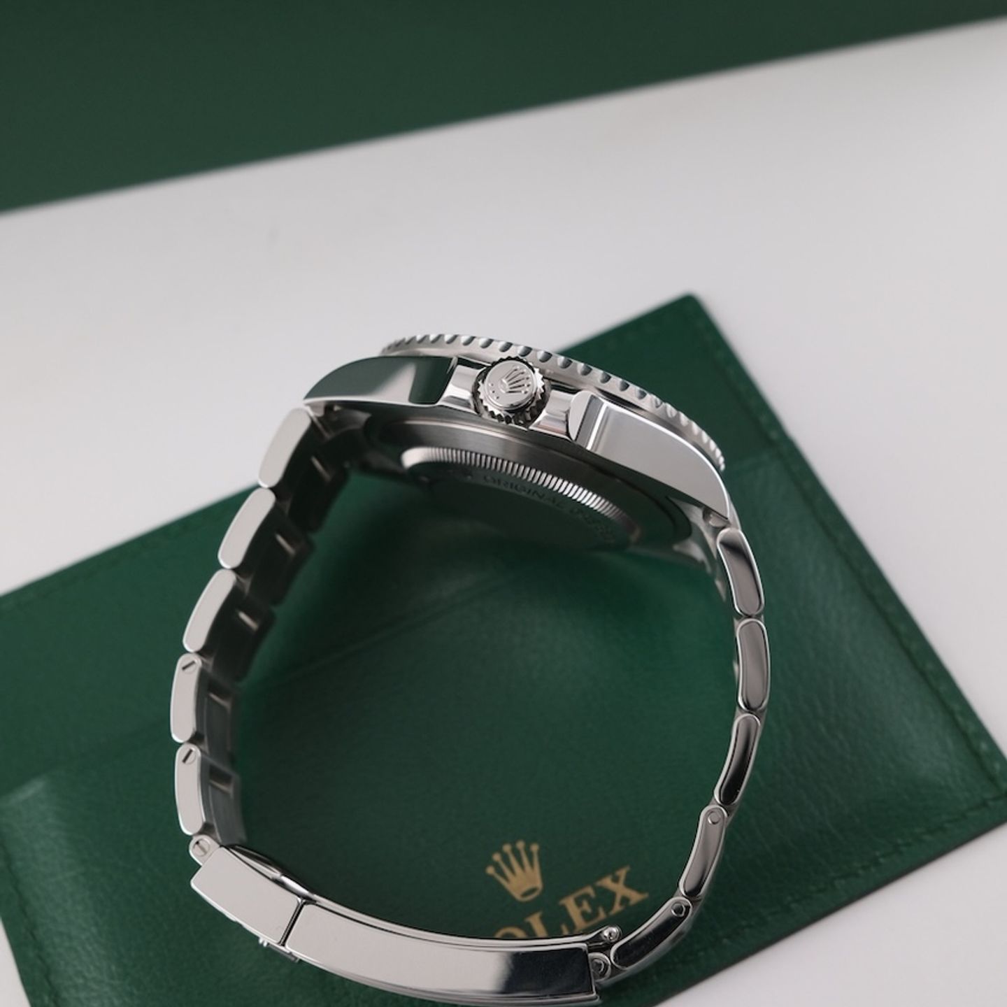 Rolex Sea-Dweller 126600 (2020) - Black dial 43 mm Steel case (6/8)