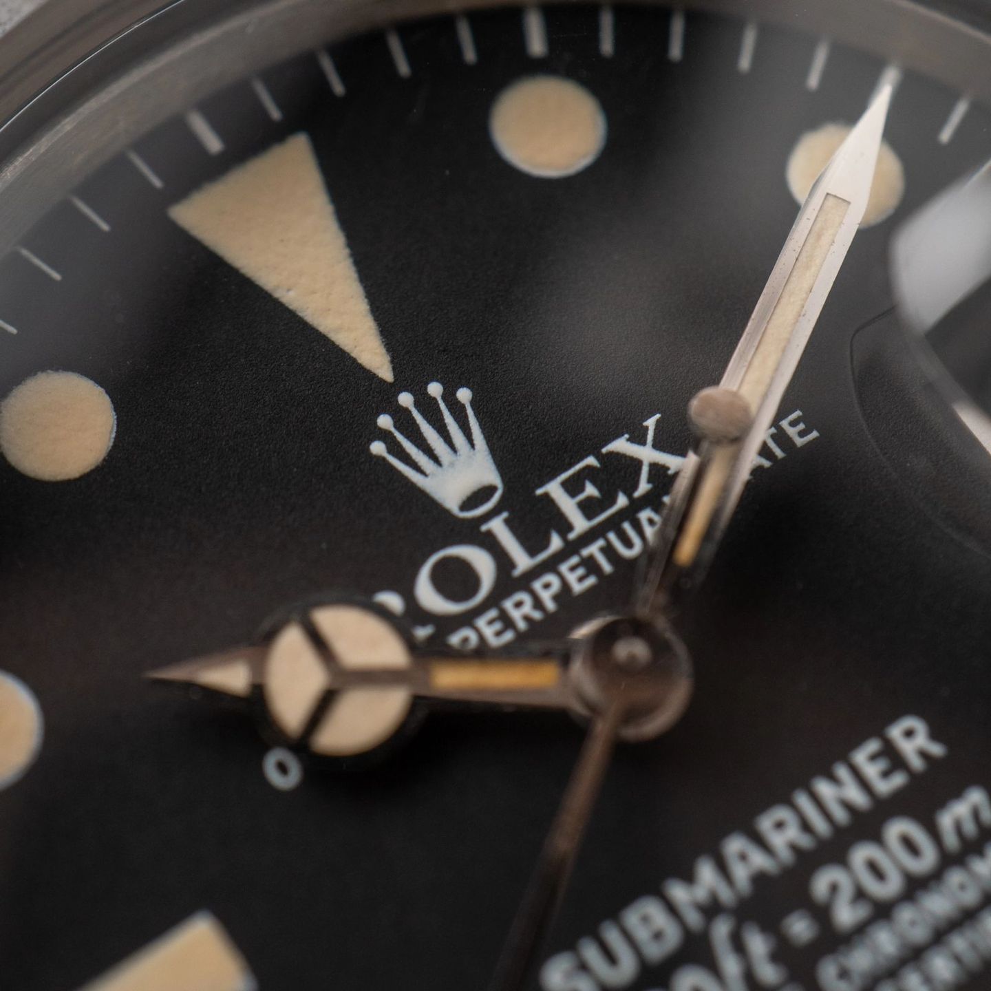 Rolex Submariner Date 1680 - (4/8)