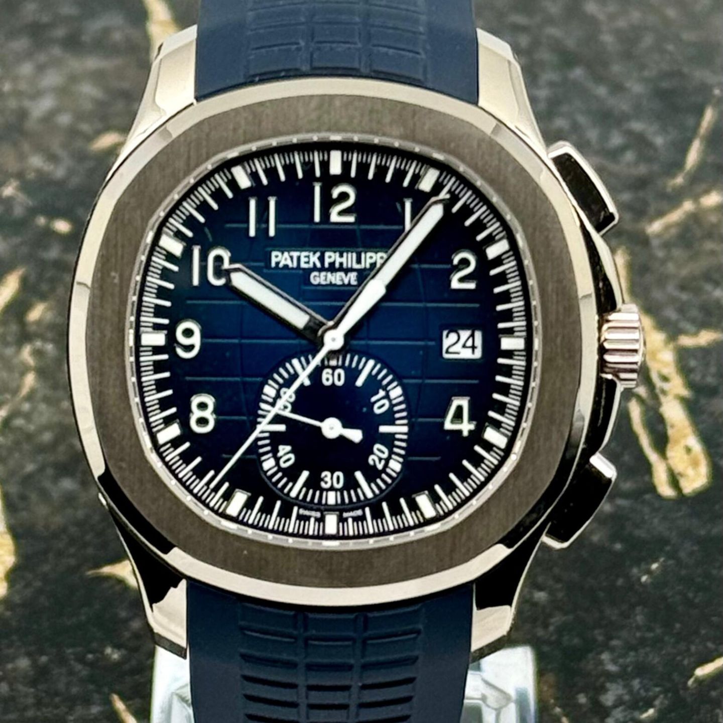 Patek Philippe Aquanaut 5968G-001 - (2/8)