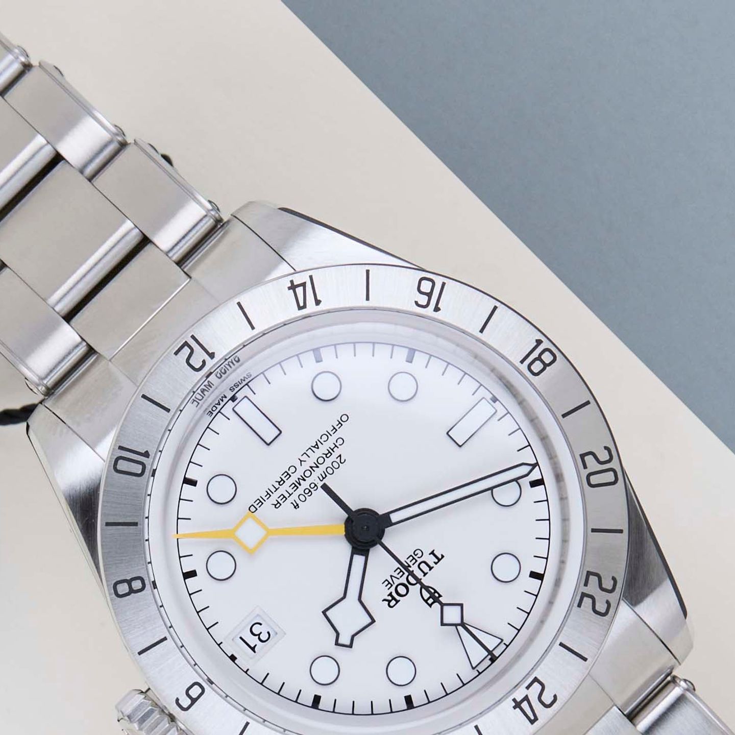 Tudor Black Bay 79470 (2025) - Black dial 39 mm Steel case (4/8)