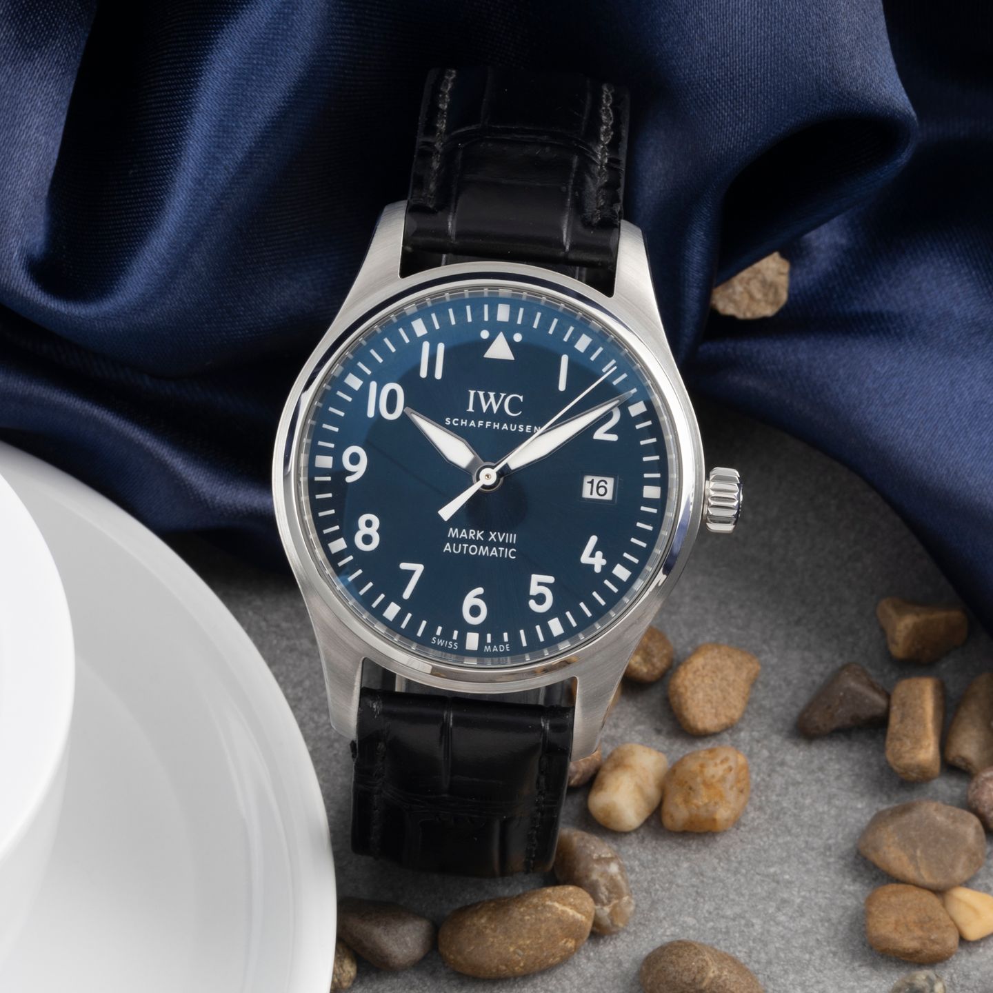 IWC Pilot Mark IW327010 (Onbekend (willekeurig serienummer)) - Blauw wijzerplaat 40mm Staal (1/8)