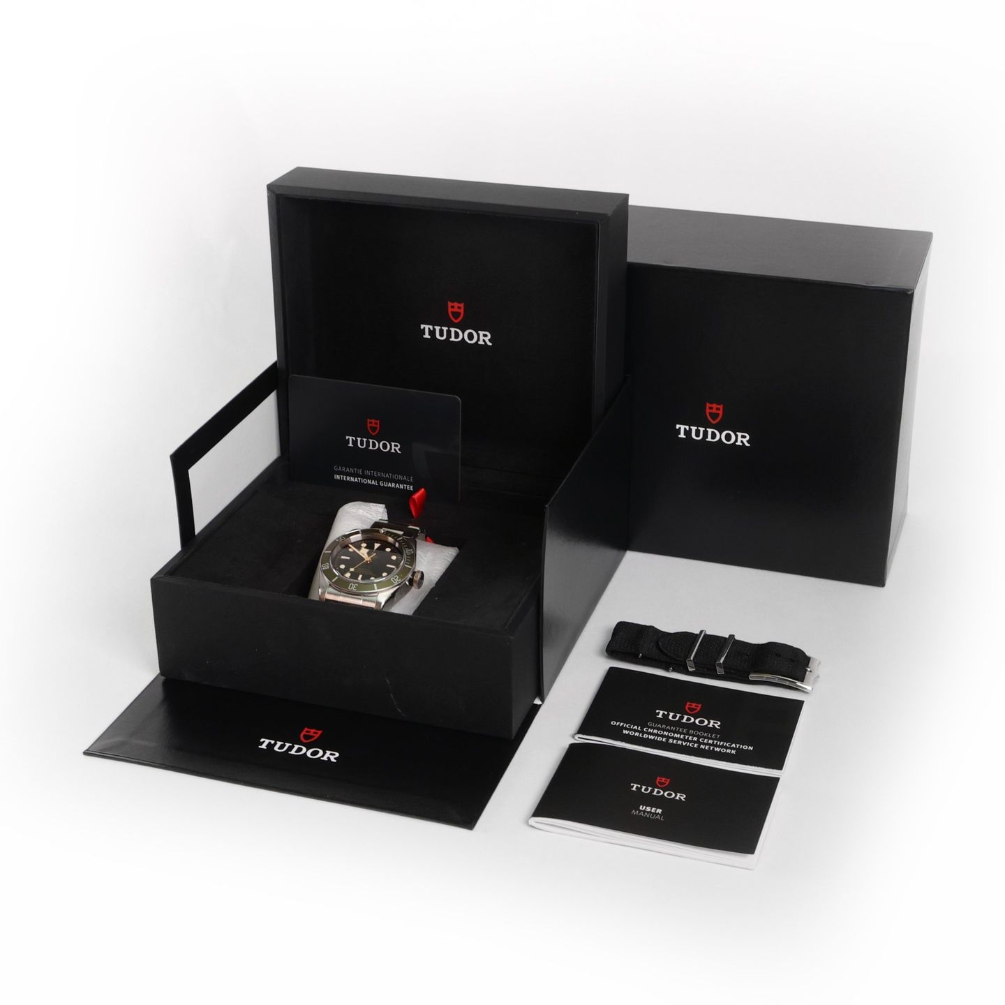 Tudor Black Bay 79230G - (6/6)