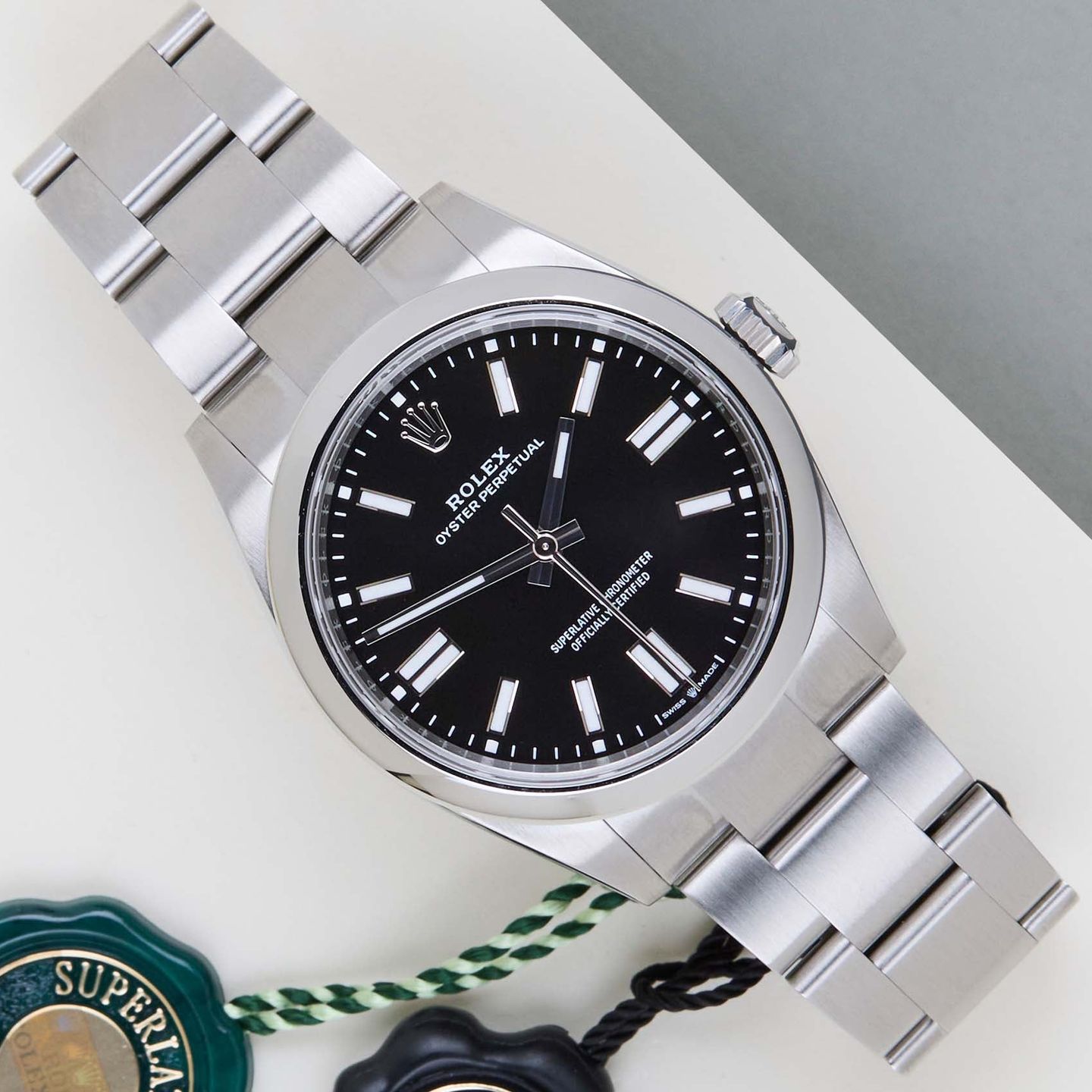 Rolex Oyster Perpetual 41 134300 (2026) - 41 mm Steel case (1/8)