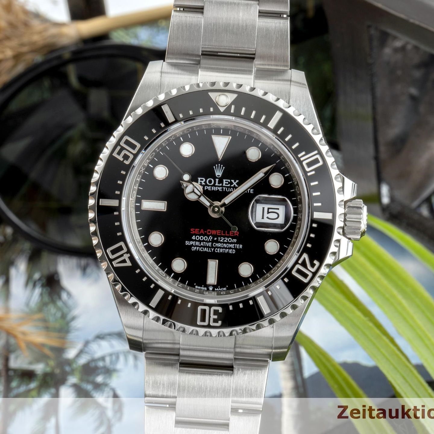 Rolex Sea-Dweller 126600 (2018) - Black dial 43 mm Steel case (3/8)