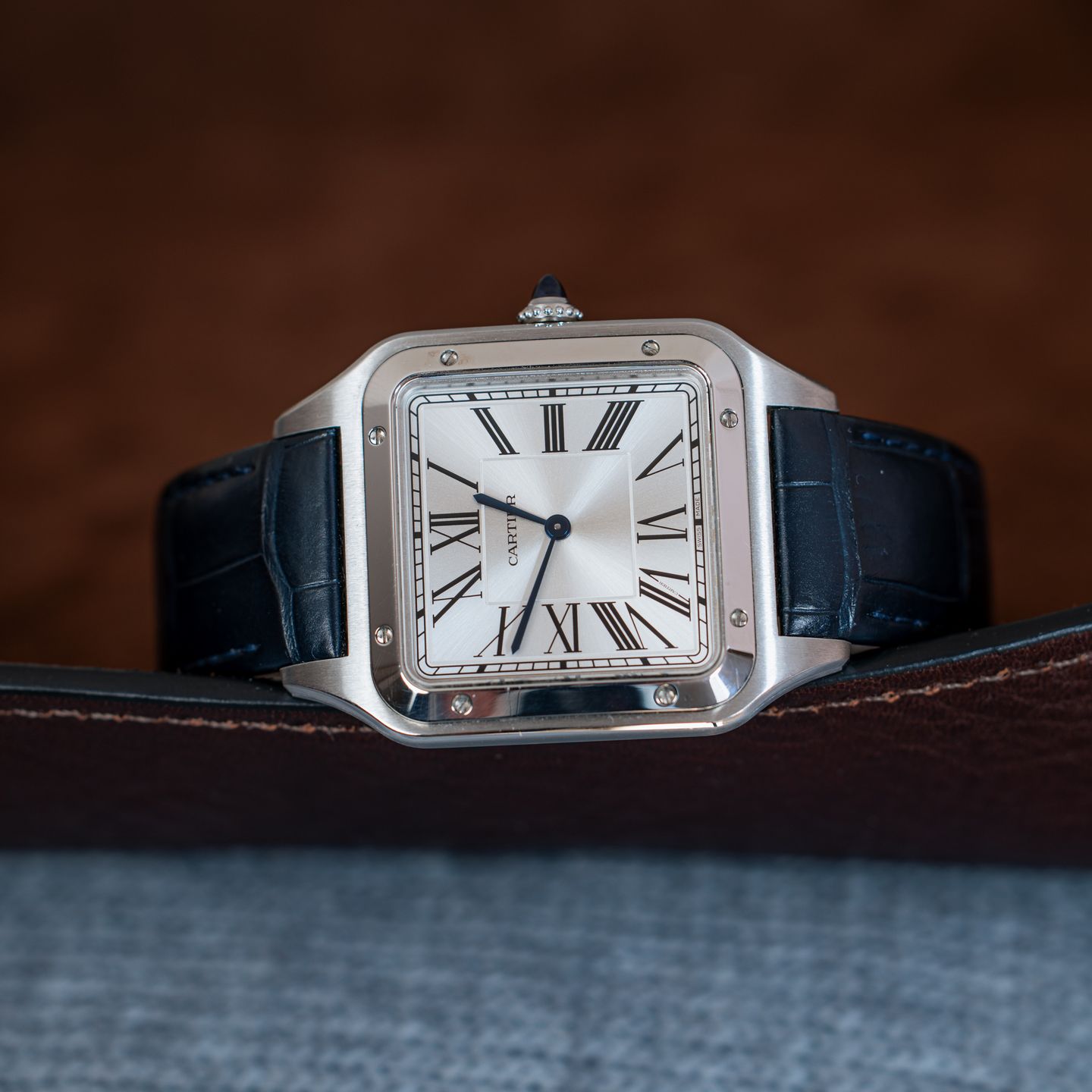 Cartier Santos Dumont WSSA0032 (2025) - Zilver wijzerplaat 47mm Staal (2/3)