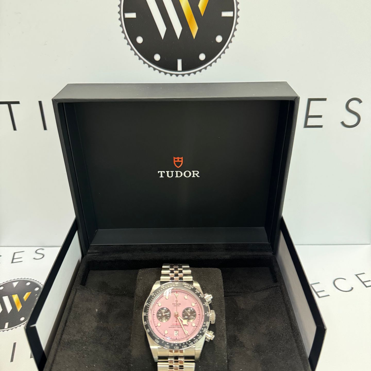 Tudor Black Bay Chrono 79360N (2024) - Pink dial 41 mm Steel case (1/8)