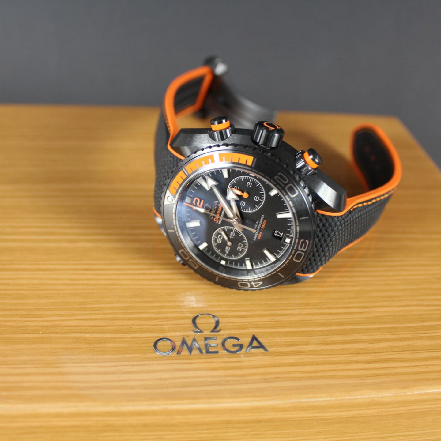 Omega Seamaster Planet Ocean Chronograph 215.92.46.51.01.001 - (4/4)