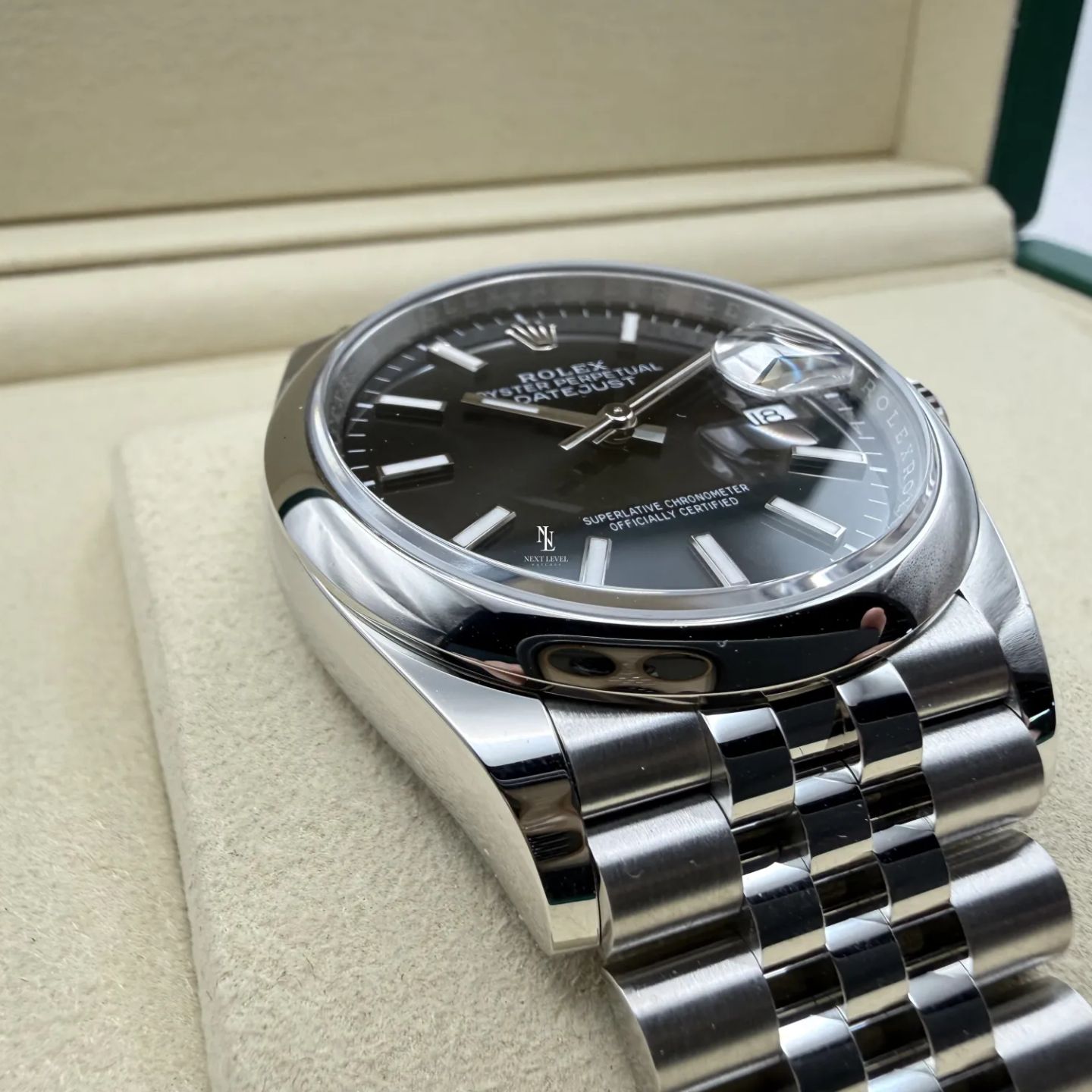 Rolex Datejust 36 126200 - (8/8)