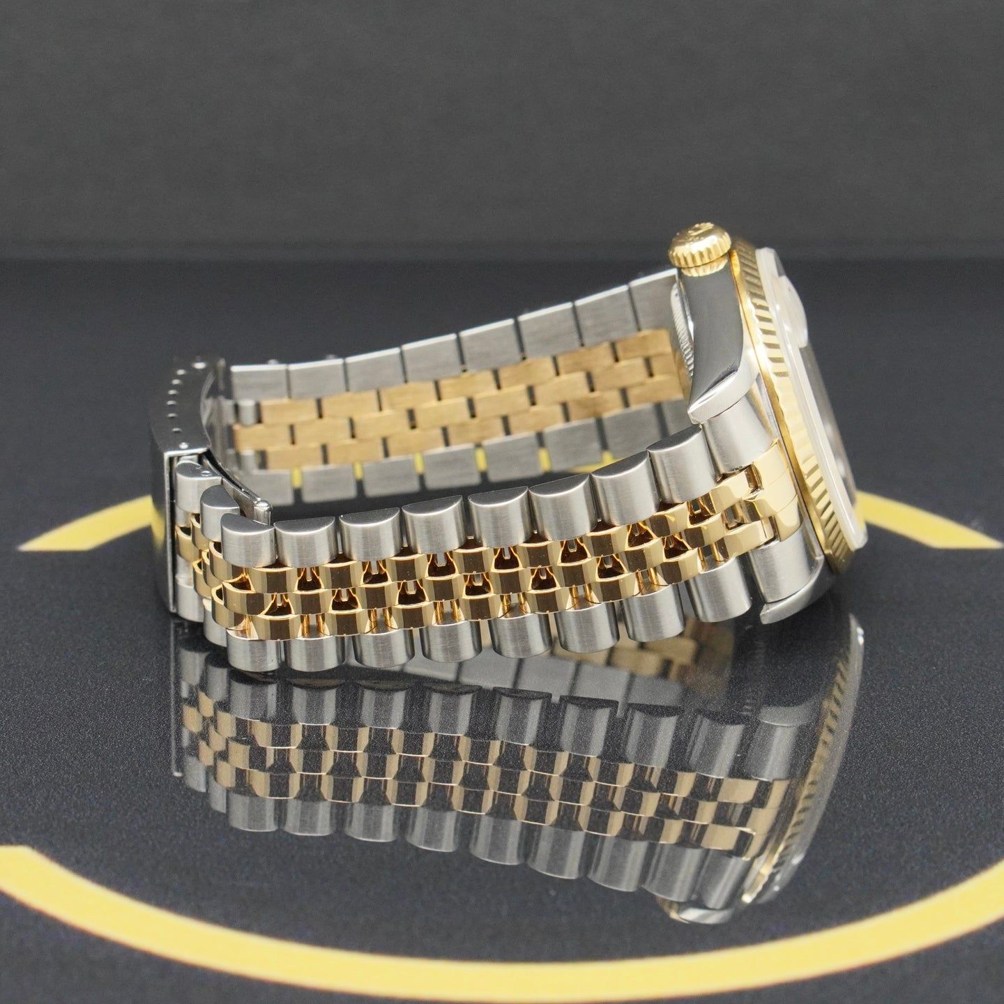 Rolex Datejust 36 16233 (1995) - Gold dial 36 mm Gold/Steel case (4/7)