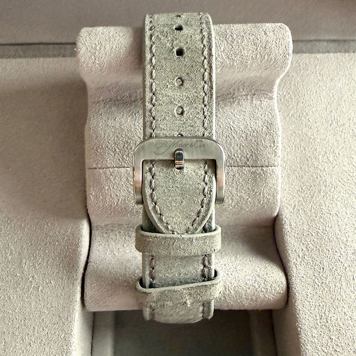 H. Moser & Cie. Endeavour 1200-1233 - (7/7)