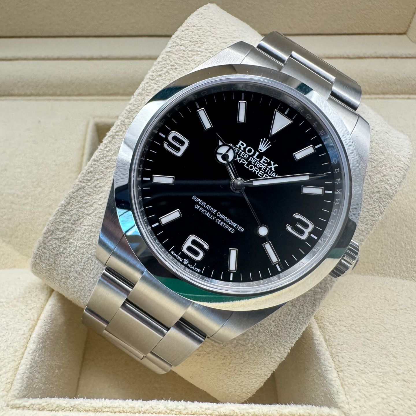 Rolex Explorer 224270 - (3/8)