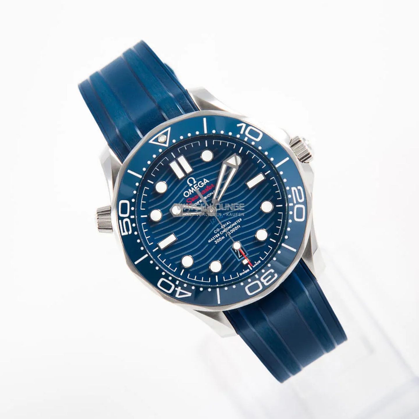 Omega Seamaster Diver 300 M 210.32.42.20.03.001 (2026) - Blue dial 42 mm Steel case (2/8)