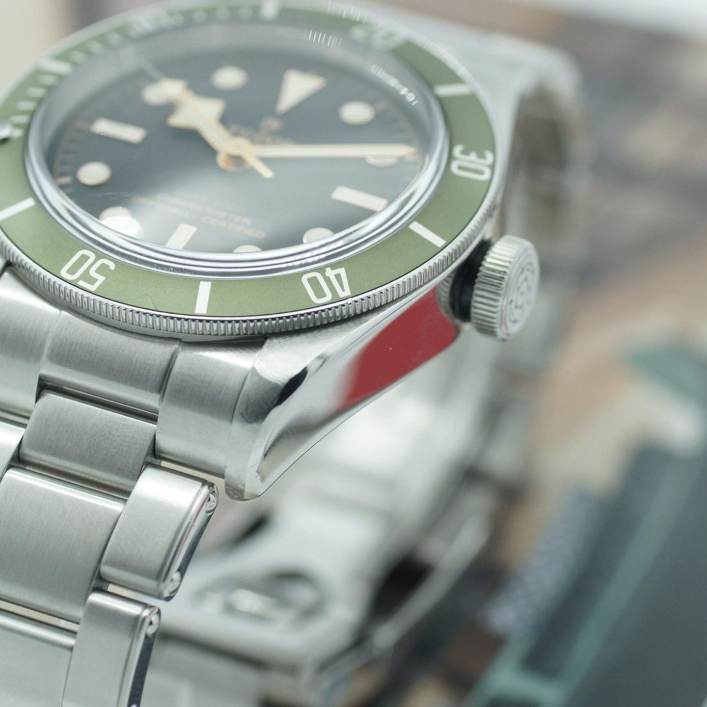 Tudor Black Bay 79230G (2023) - Black dial 41 mm Steel case (6/8)