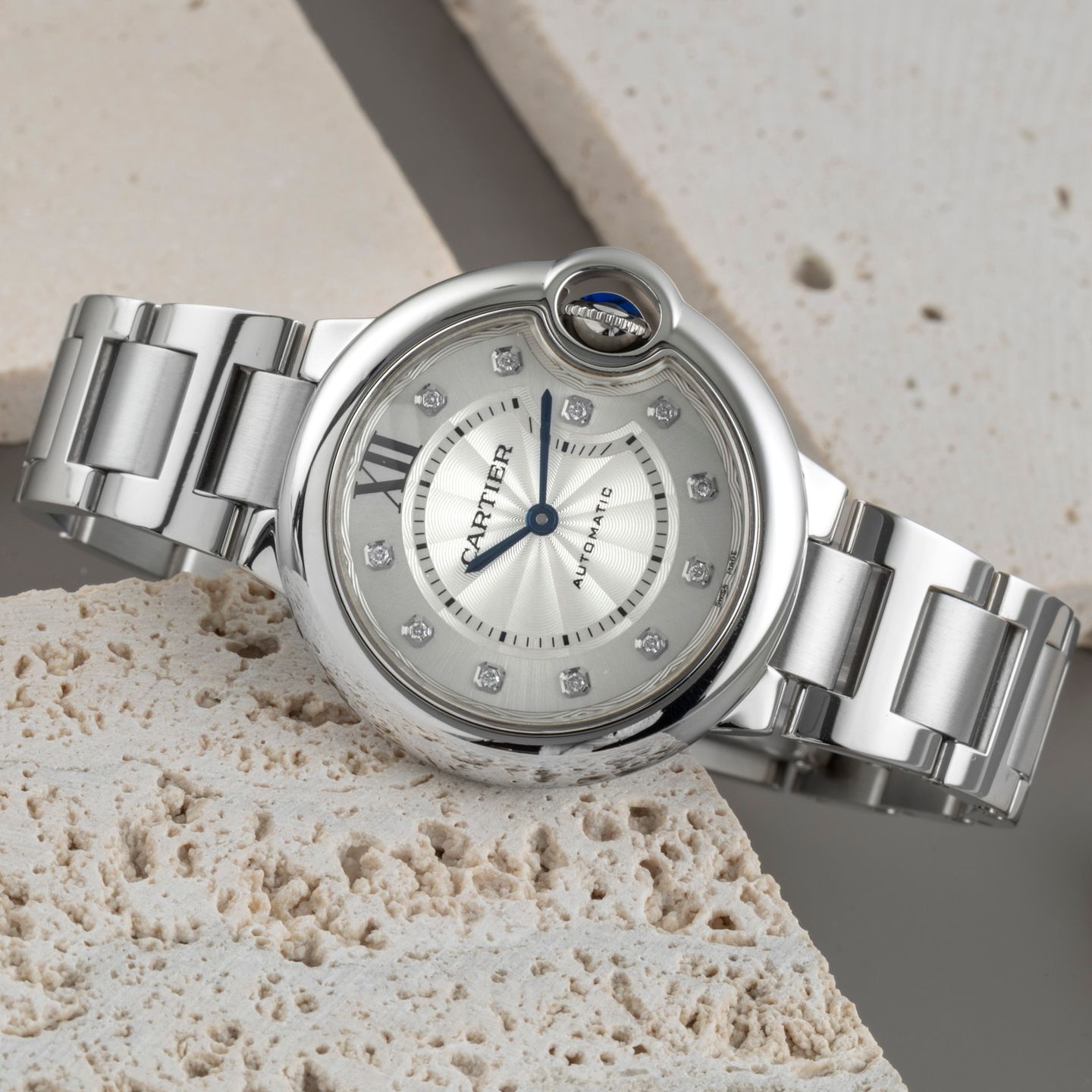 Cartier Ballon Bleu 33mm WE902074 - (2/8)