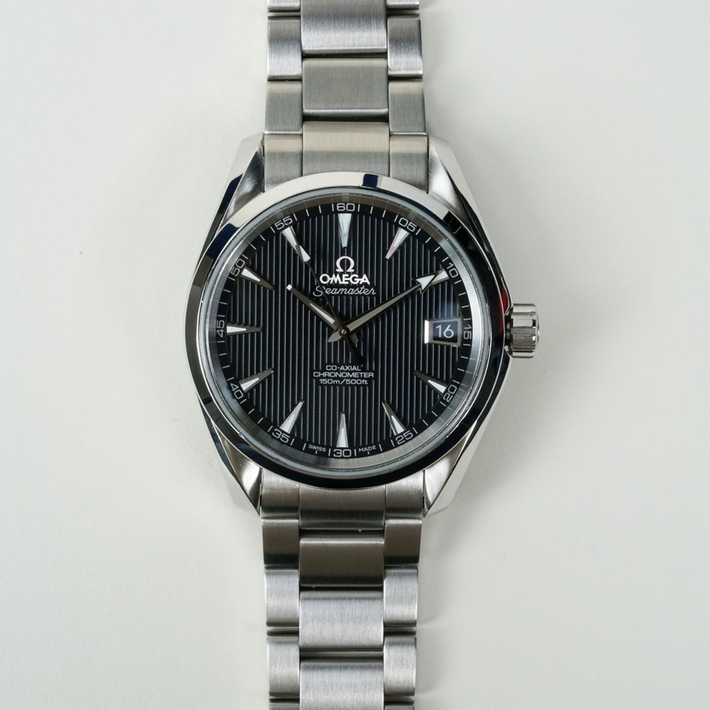 Omega Seamaster Aqua Terra 231.10.39.21.01.001 (2012) - Black dial 39 mm Steel case (3/8)