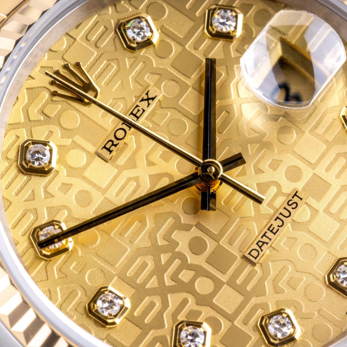 Rolex Datejust 36 16233 (2002) - Champagne dial 36 mm Gold/Steel case (2/8)