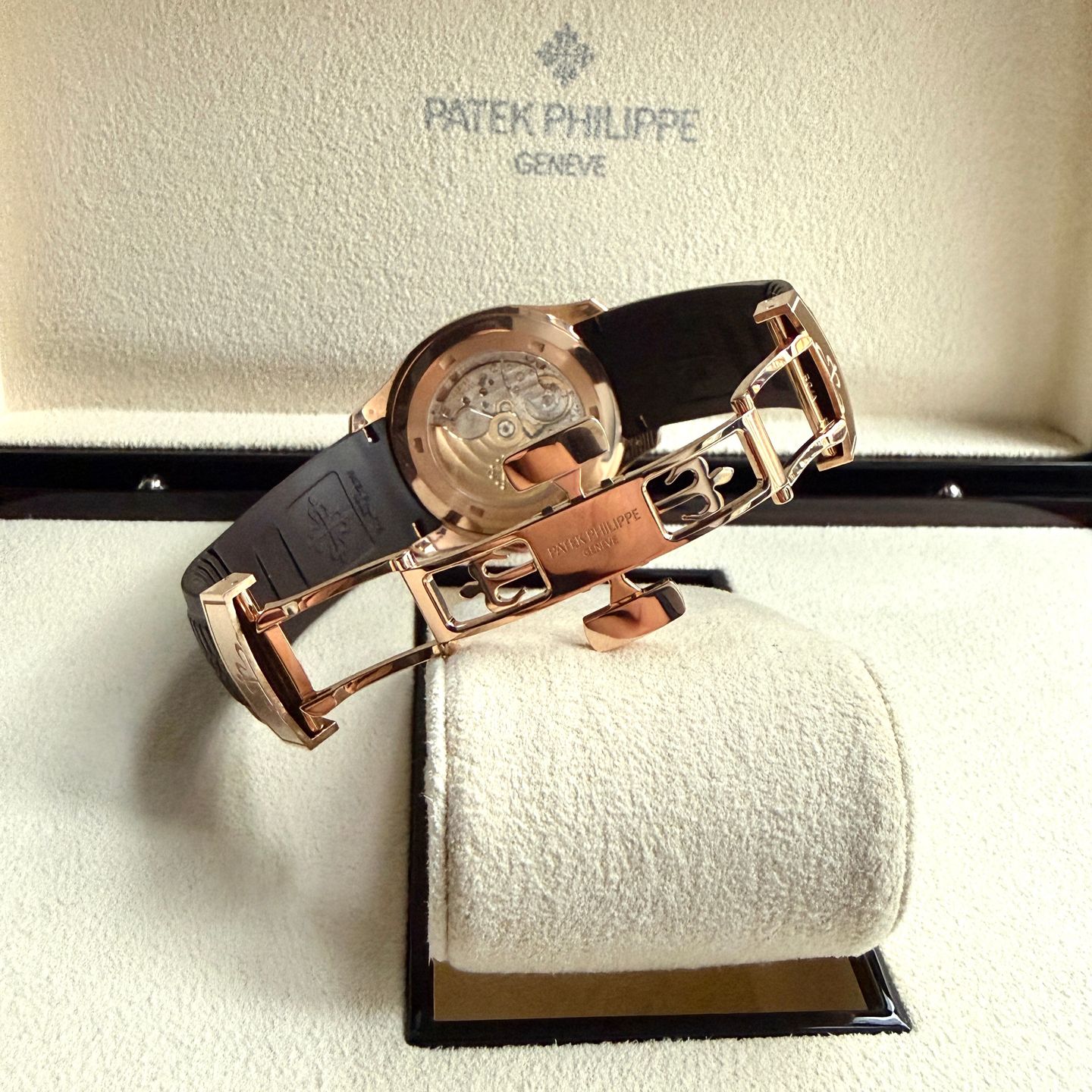 Patek Philippe Aquanaut 5167R (2023) - Brown dial 40 mm Rose Gold case (14/14)