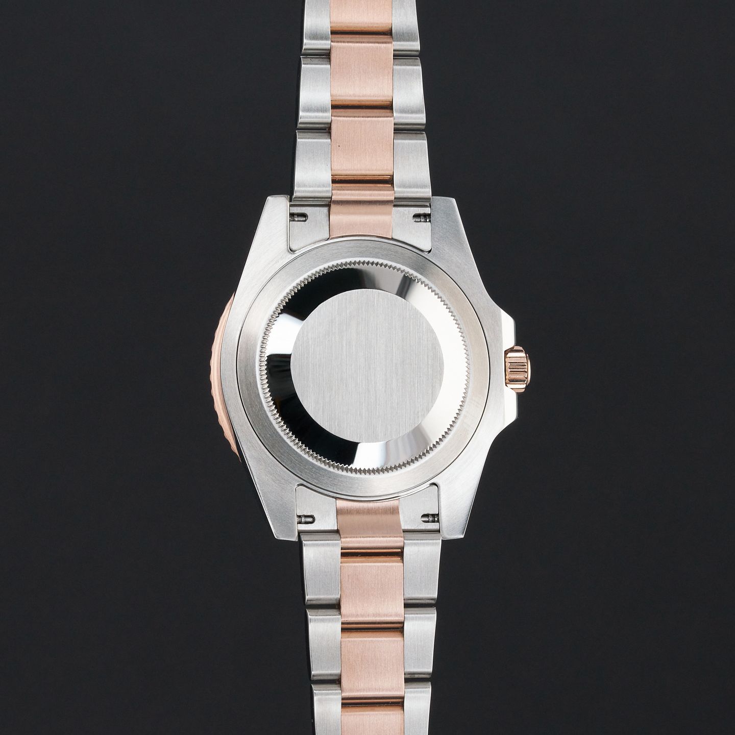 Rolex GMT-Master II 126711CHNR (2019) - Black dial 40 mm Gold/Steel case (7/8)