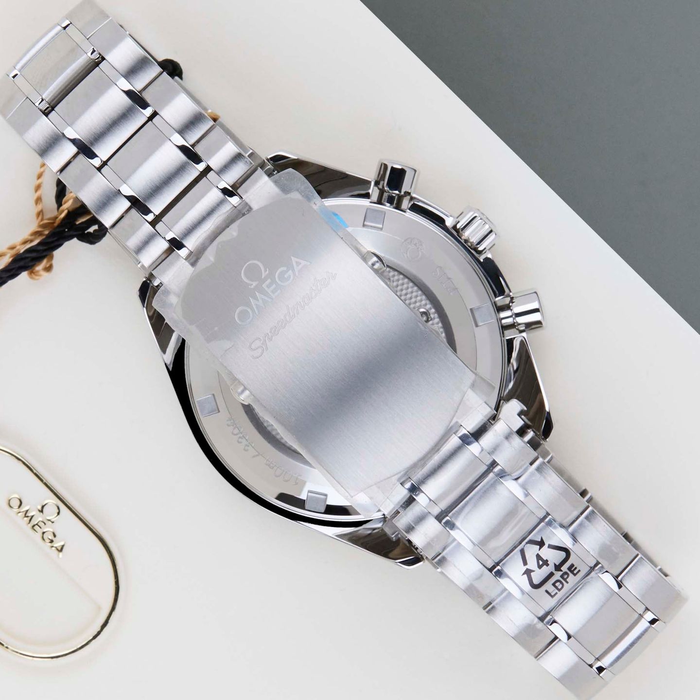 Omega Speedmaster Racing 326.30.40.50.01.002 - (6/8)