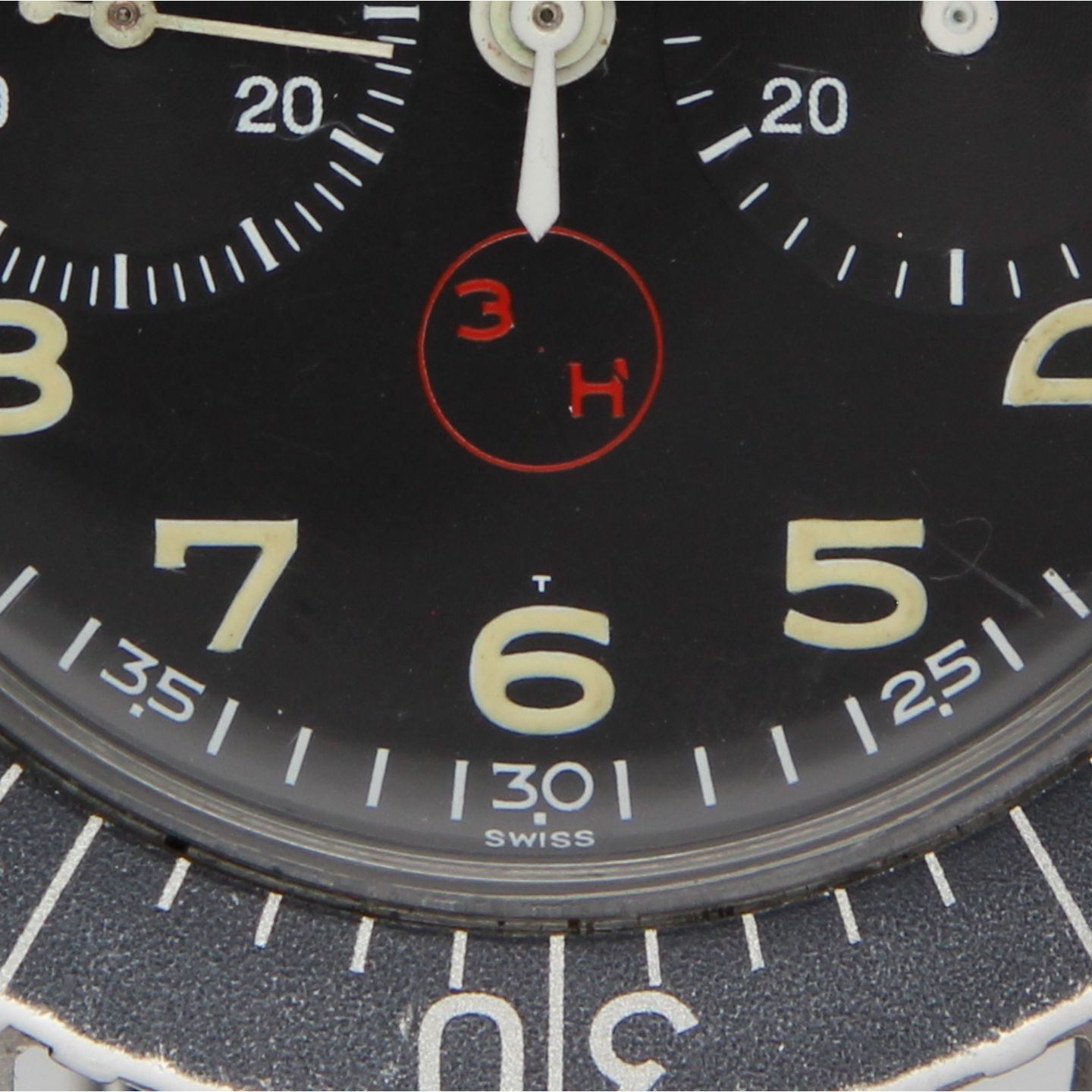 Heuer Vintage 1550SG (1969) - Black dial 43 mm Steel case (3/8)