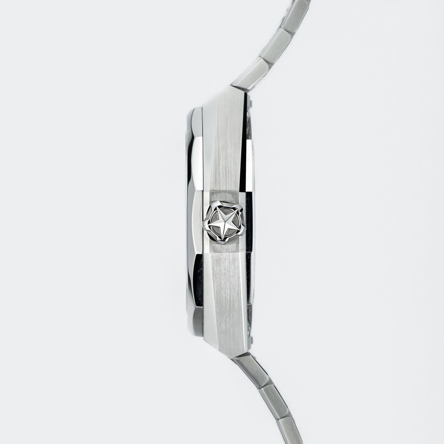 Zenith Defy Skyline 03.9300.3620/51.I001 (2024) - Blue dial 41 mm Steel case (4/6)