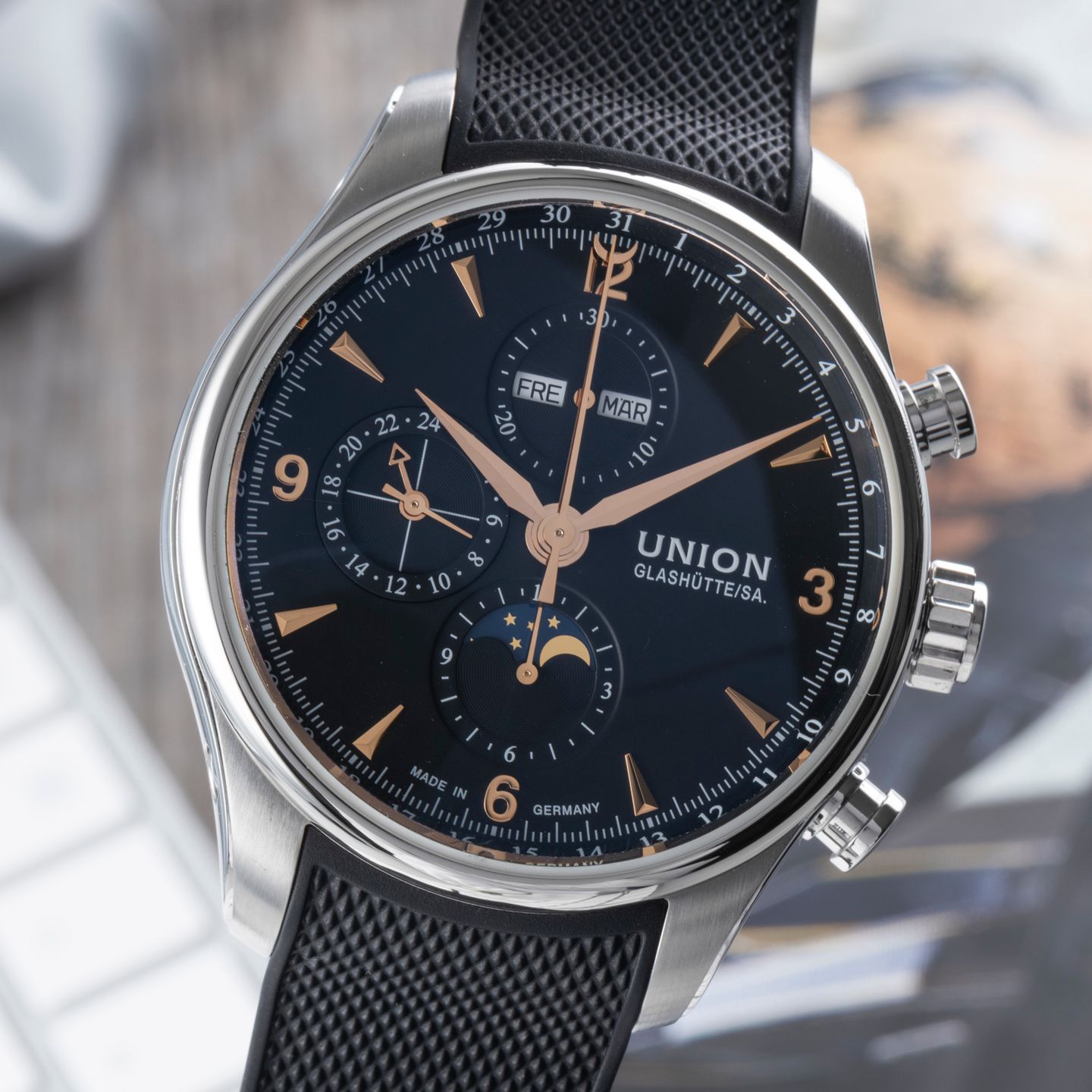 Union Glashütte Belisar Chronograph D009.425.17.057.01 (Onbekend (willekeurig serienummer)) - Zwart wijzerplaat 45mm Staal (3/8)