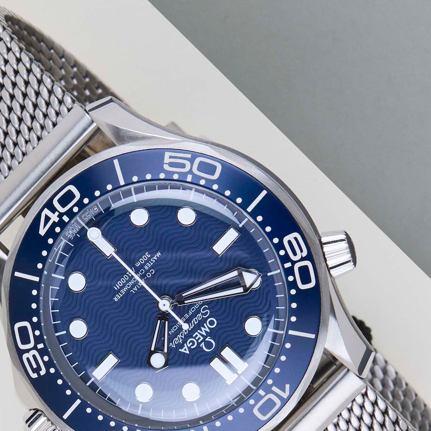 Omega Seamaster Diver 300 M 210.30.42.20.03.002 - (4/8)