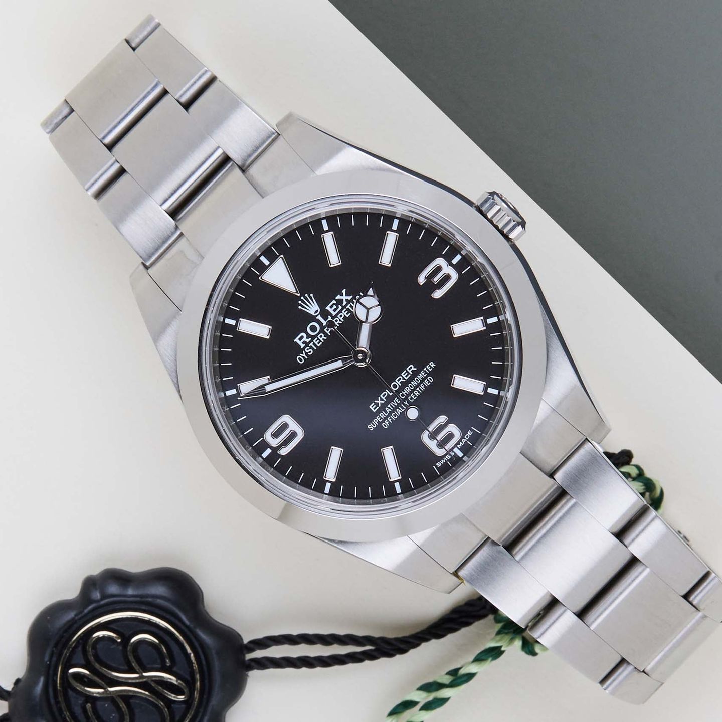 Rolex Explorer 214270 - (1/8)